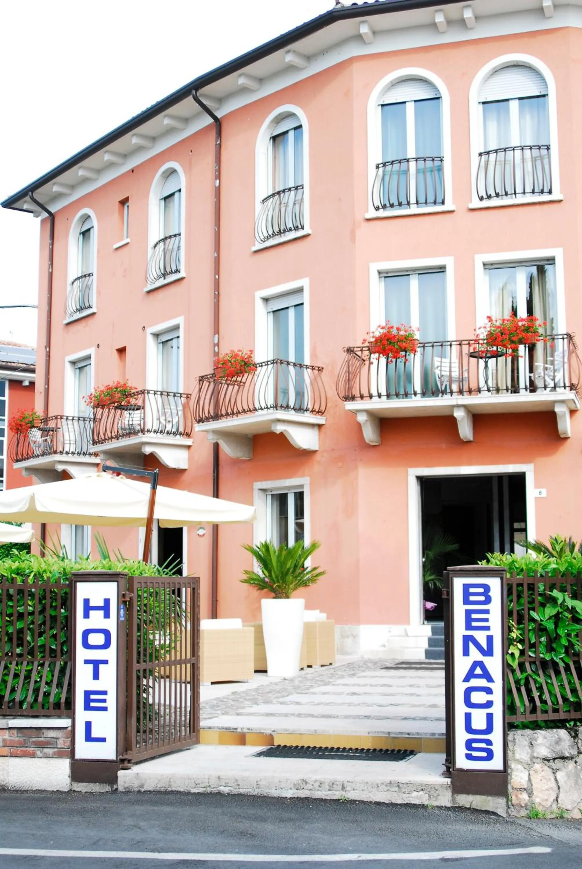 Property building in Hotel Benacus