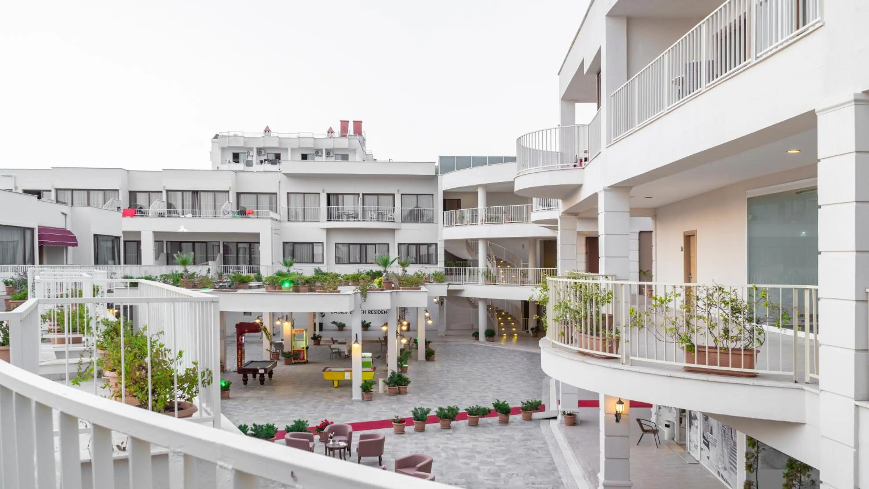 Property building in Ladies Beach Suite Hotel