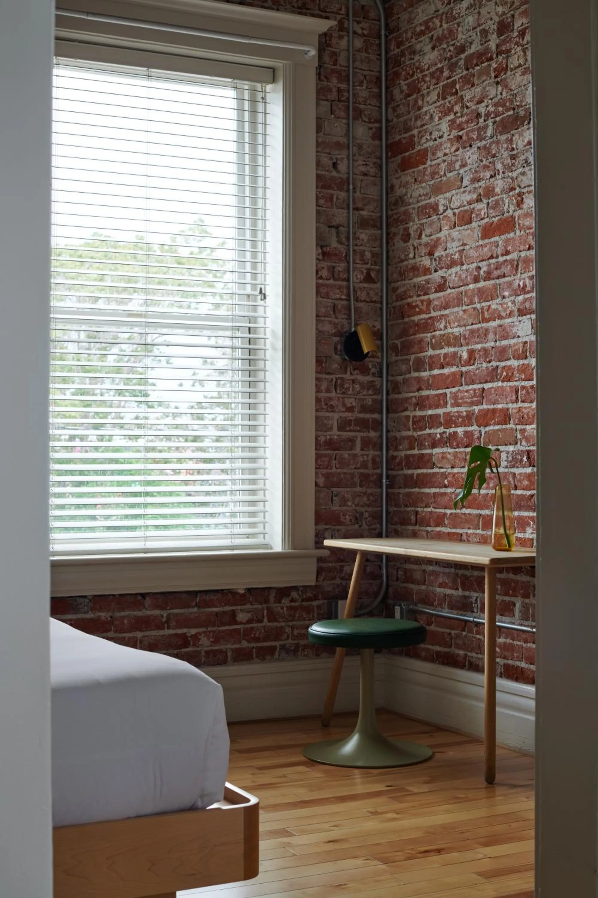 Bed in The Jesse Hotel & Bar