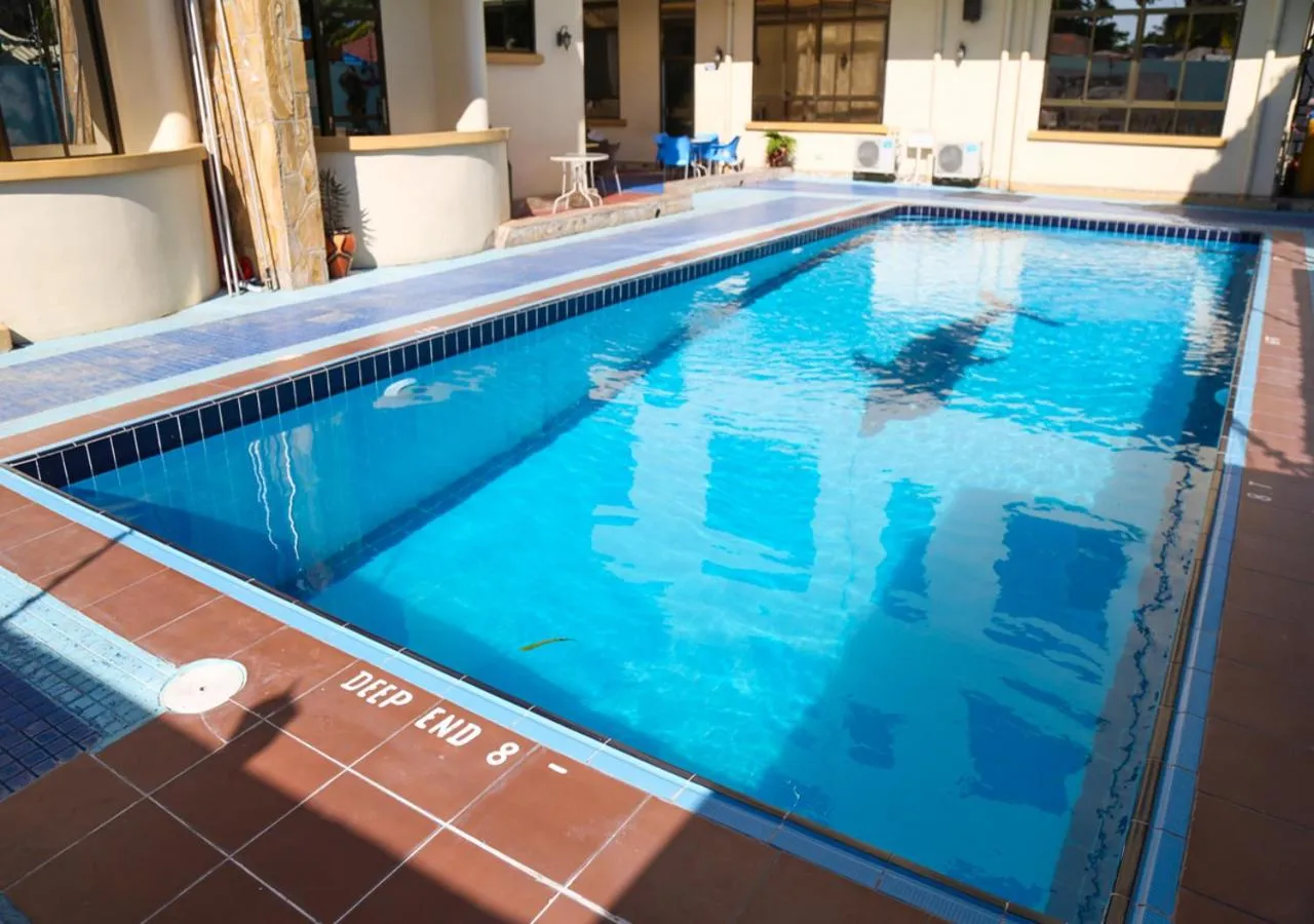 Swimming pool in Hotel de Mag (Plaza)