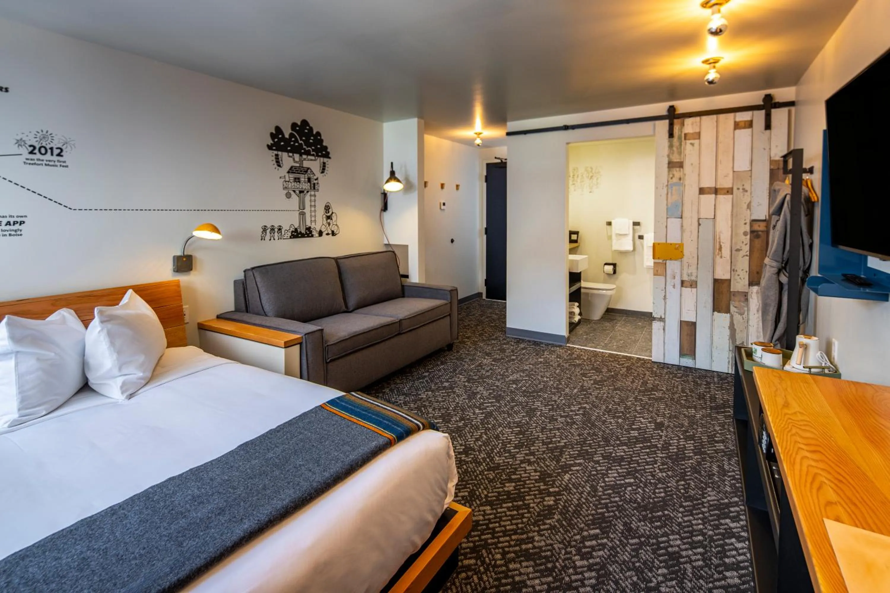 Bedroom in The SPARROW