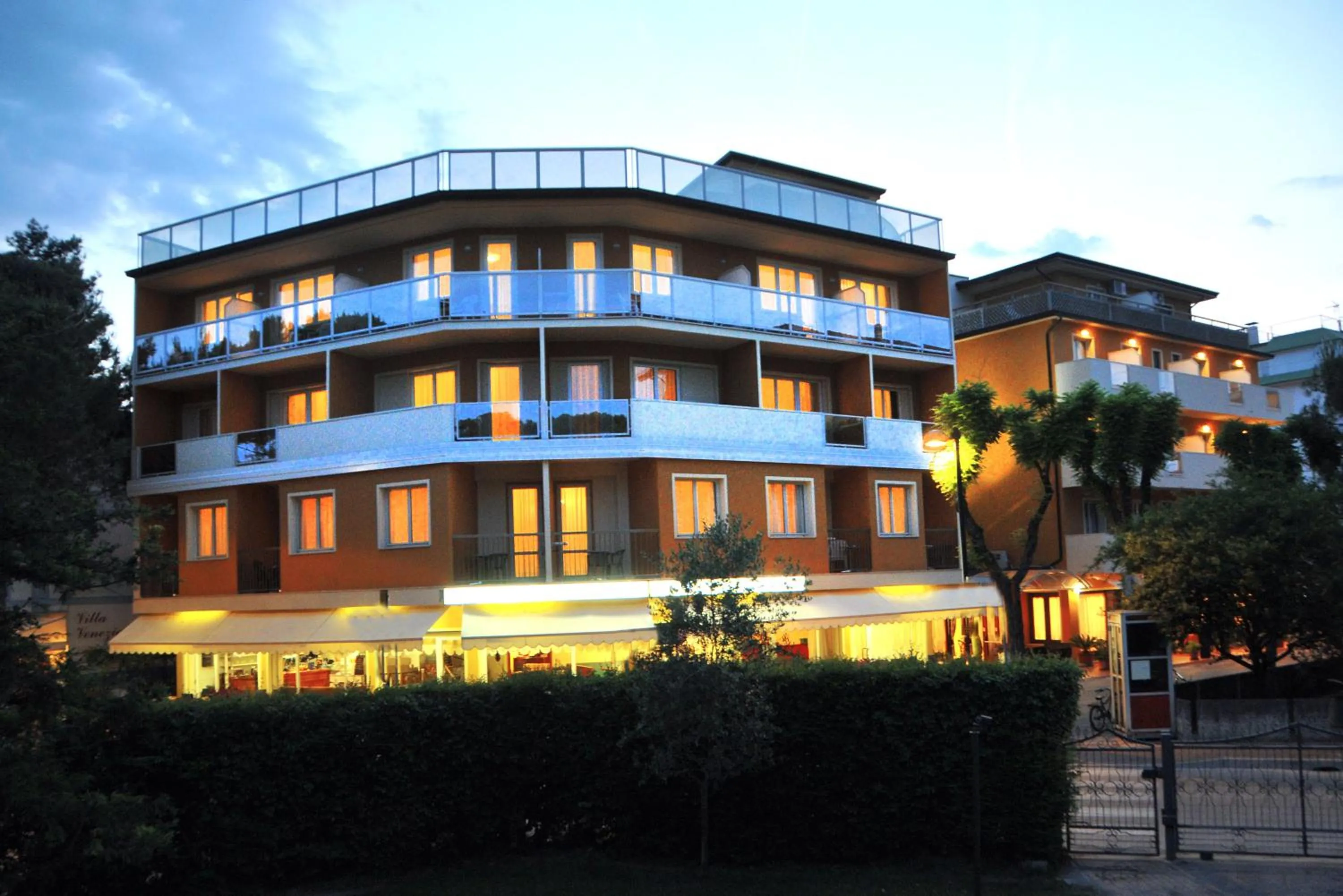 Property building in Hotel Gardenia