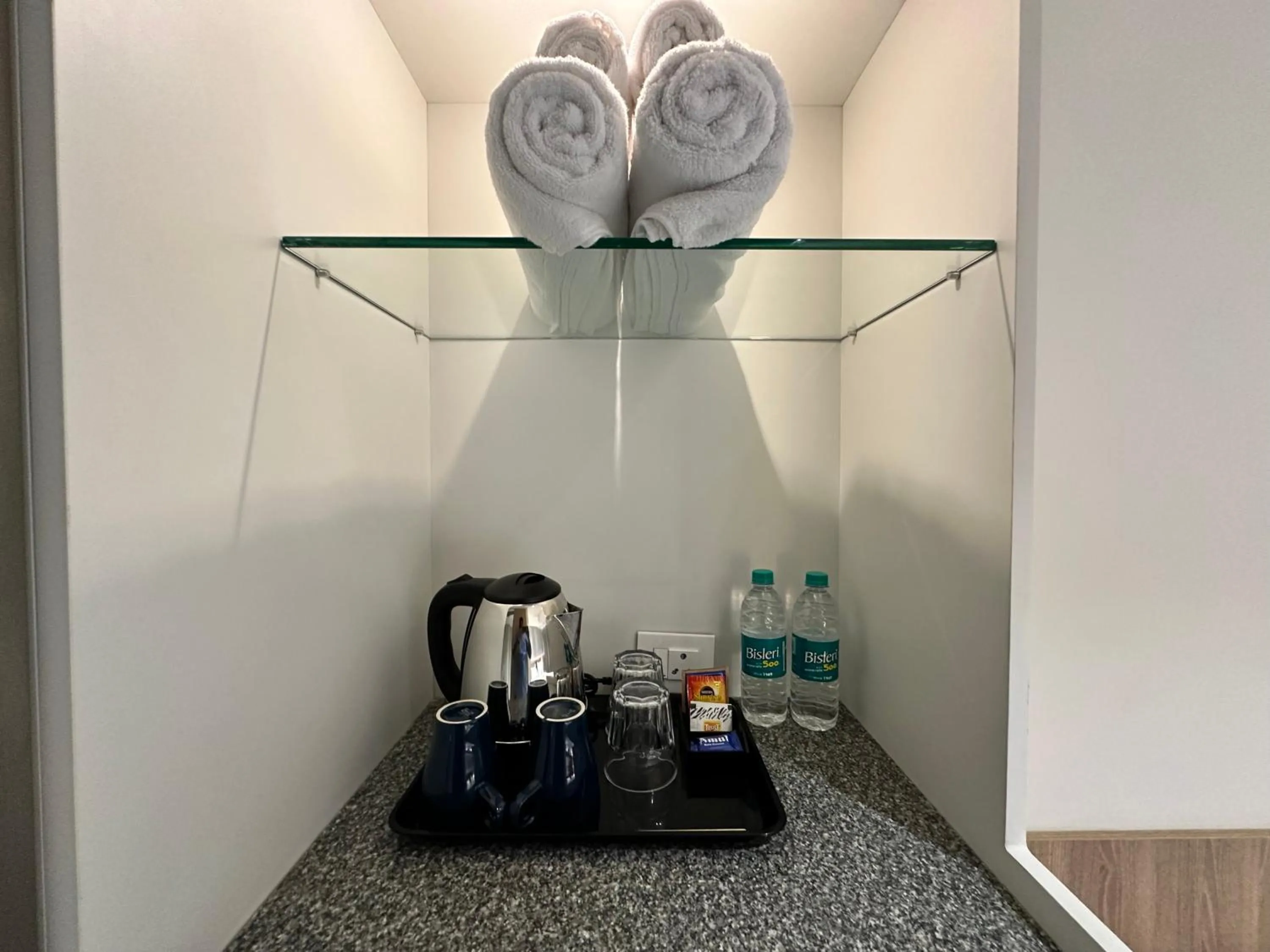Coffee/tea facilities in 32 Urban by Akoya Hotels