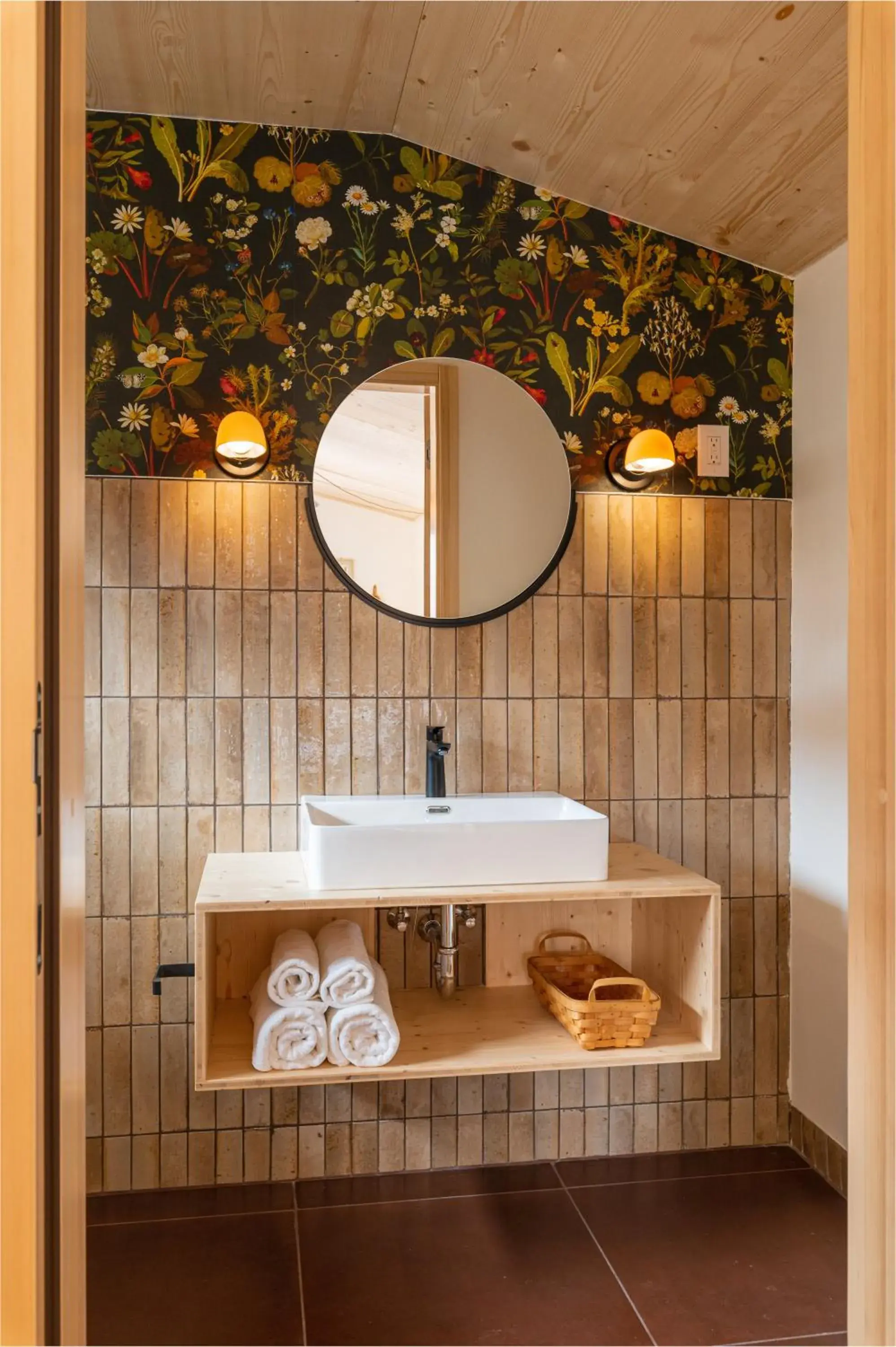 Deluxe King Room in Eastwind Hotel Oliverea Valley Deluxe King Room in Eastwind Hotel Oliverea Valley