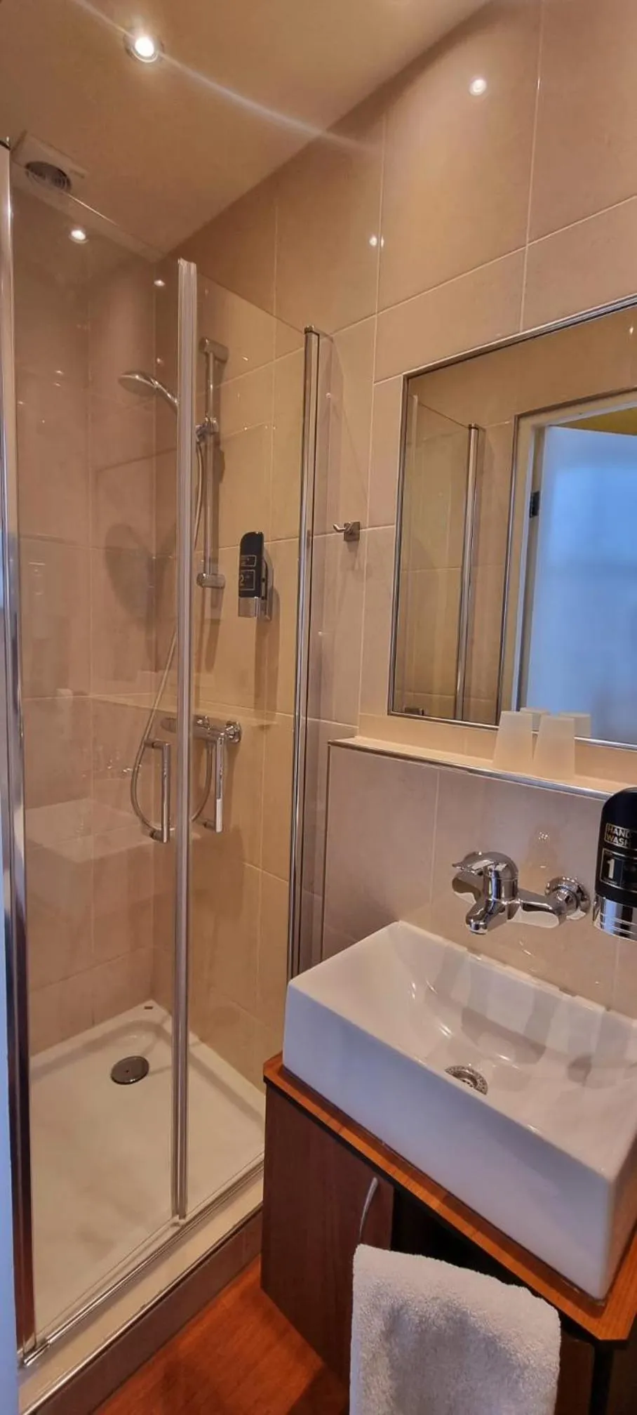 Shower in Hotel en privé-wellness De Nieuwe Doelen
