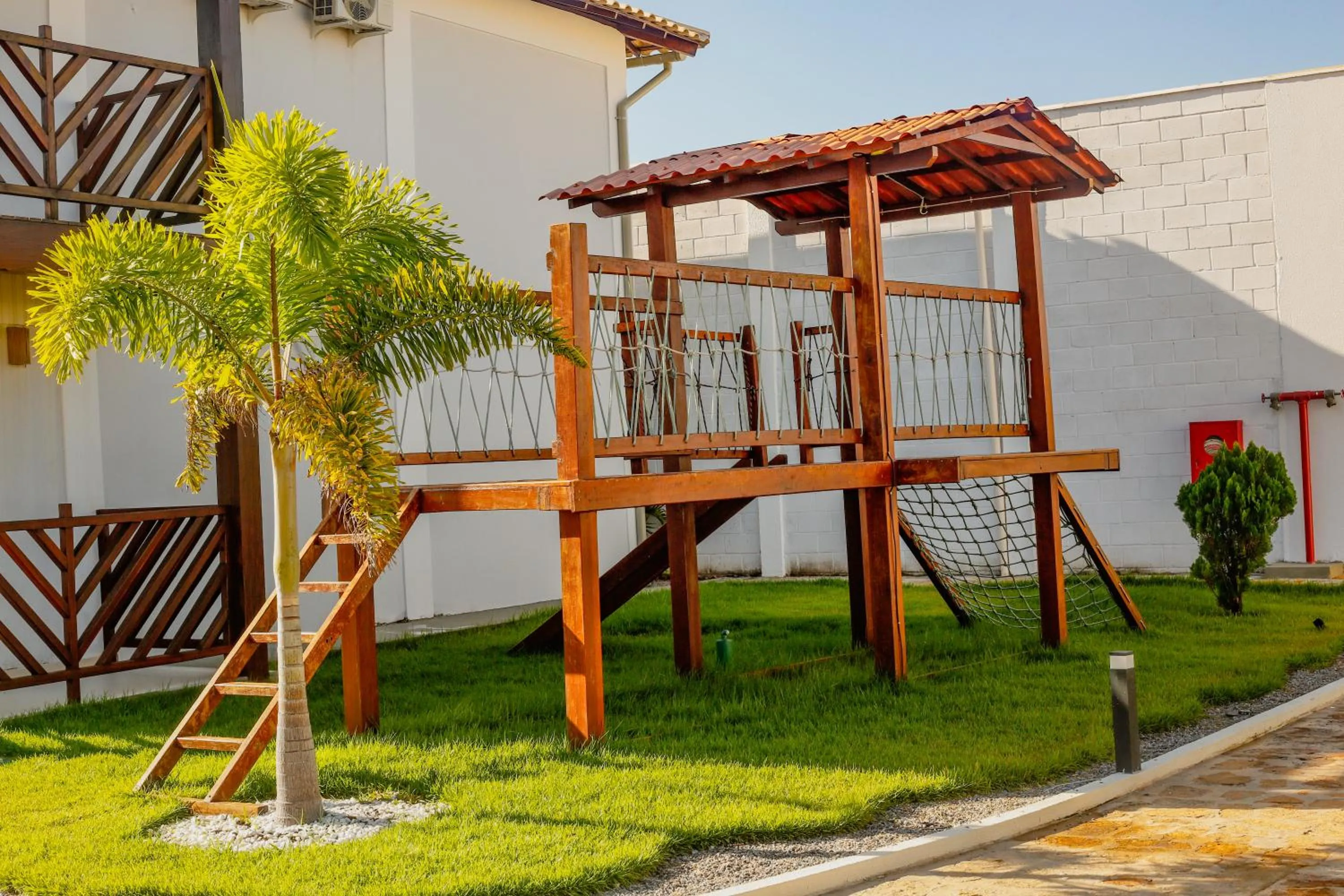 Children play ground in Oiti Beach Resort Tutoia