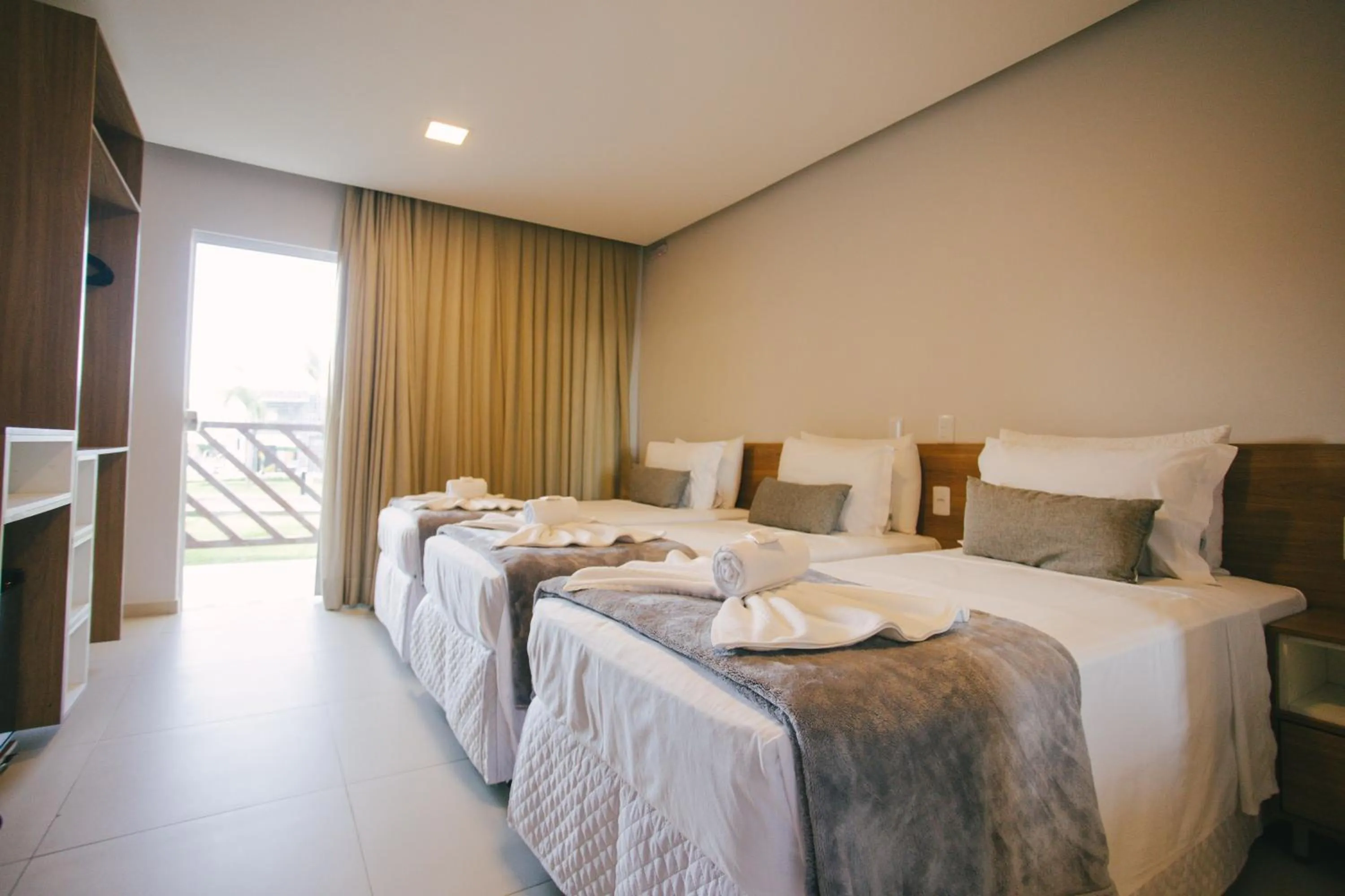 Photo of the whole room, Bed in Oiti Beach Resort Tutoia