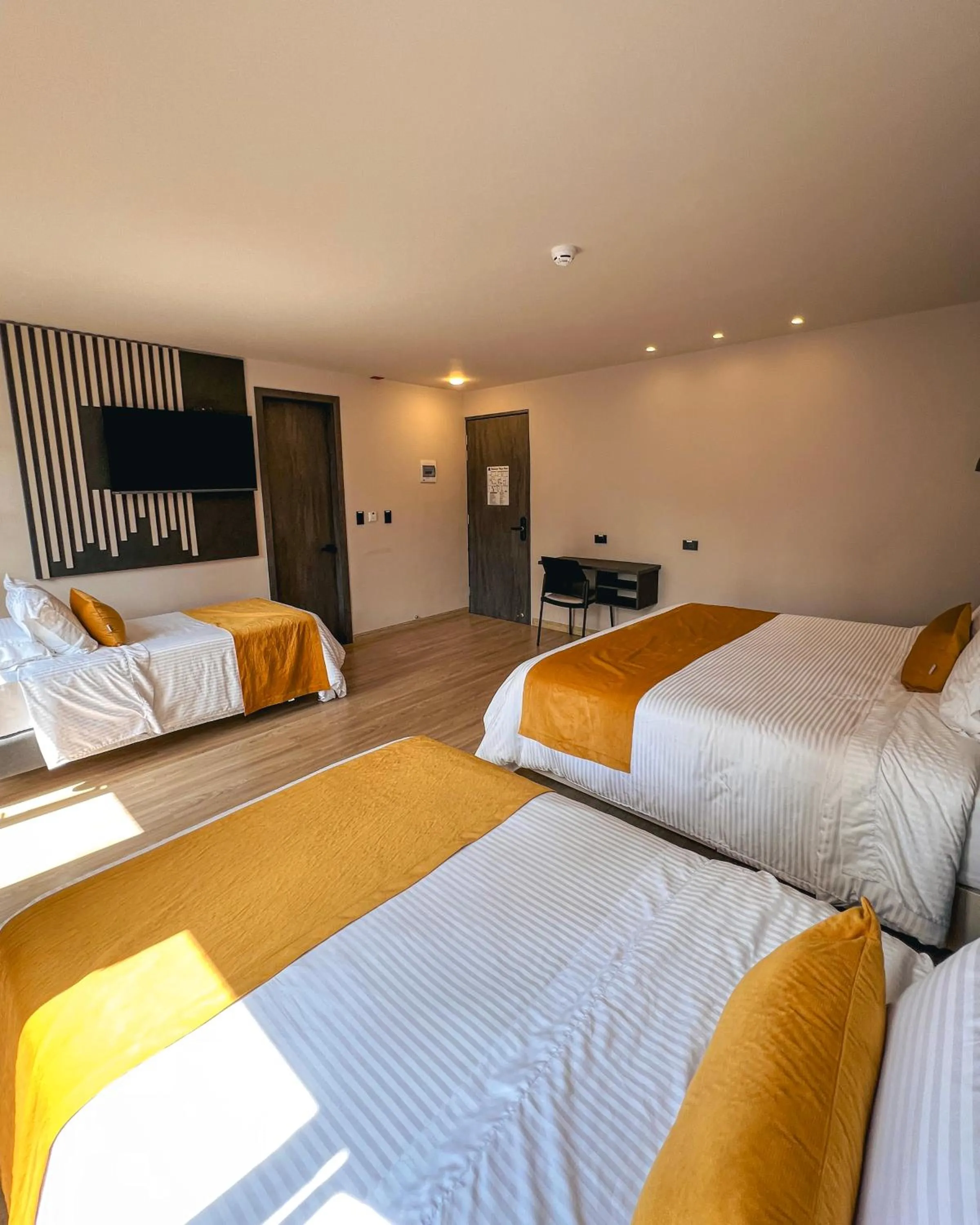 Bed in Balmoral Plaza Hotel