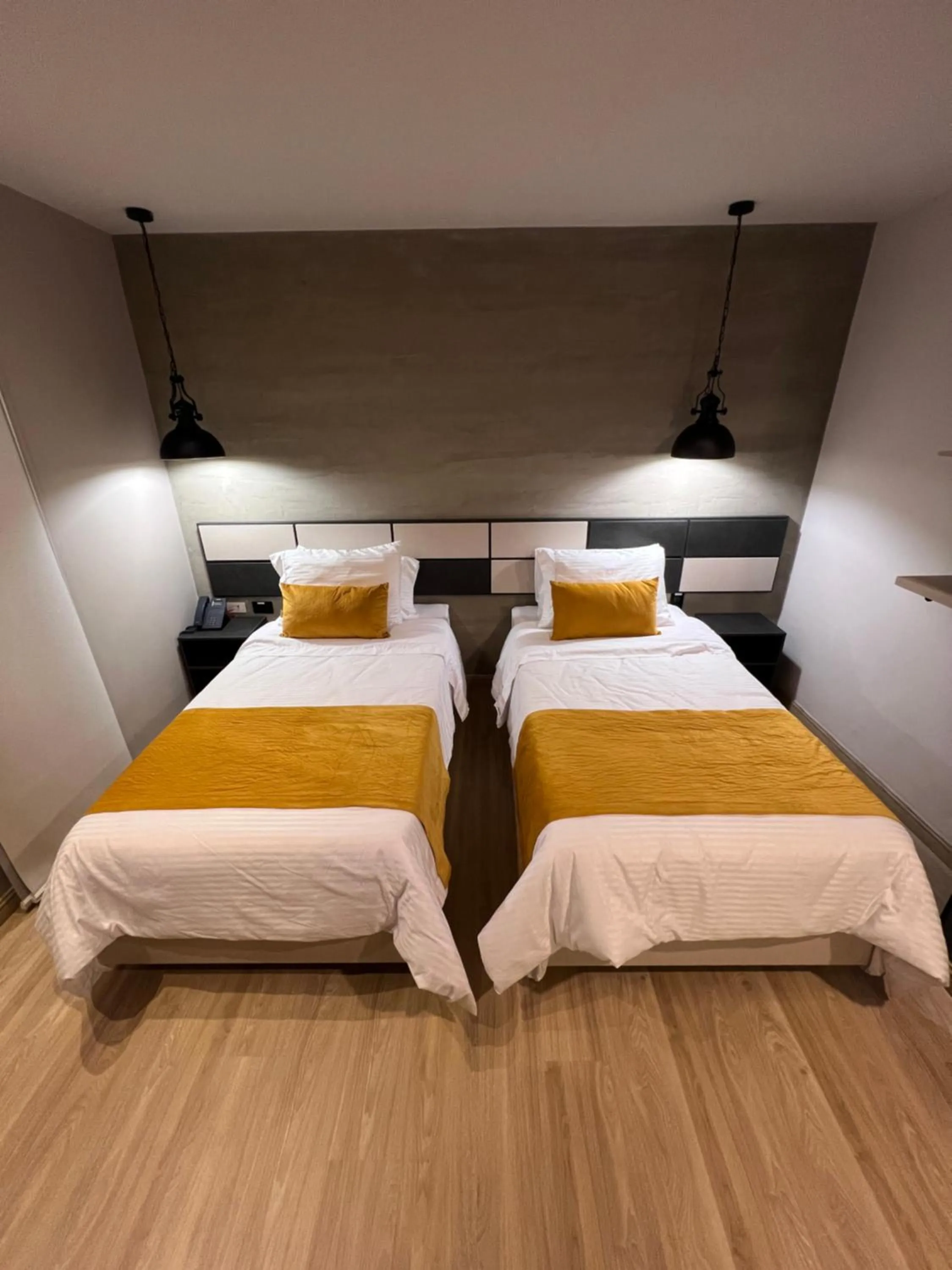 Bed in Balmoral Plaza Hotel