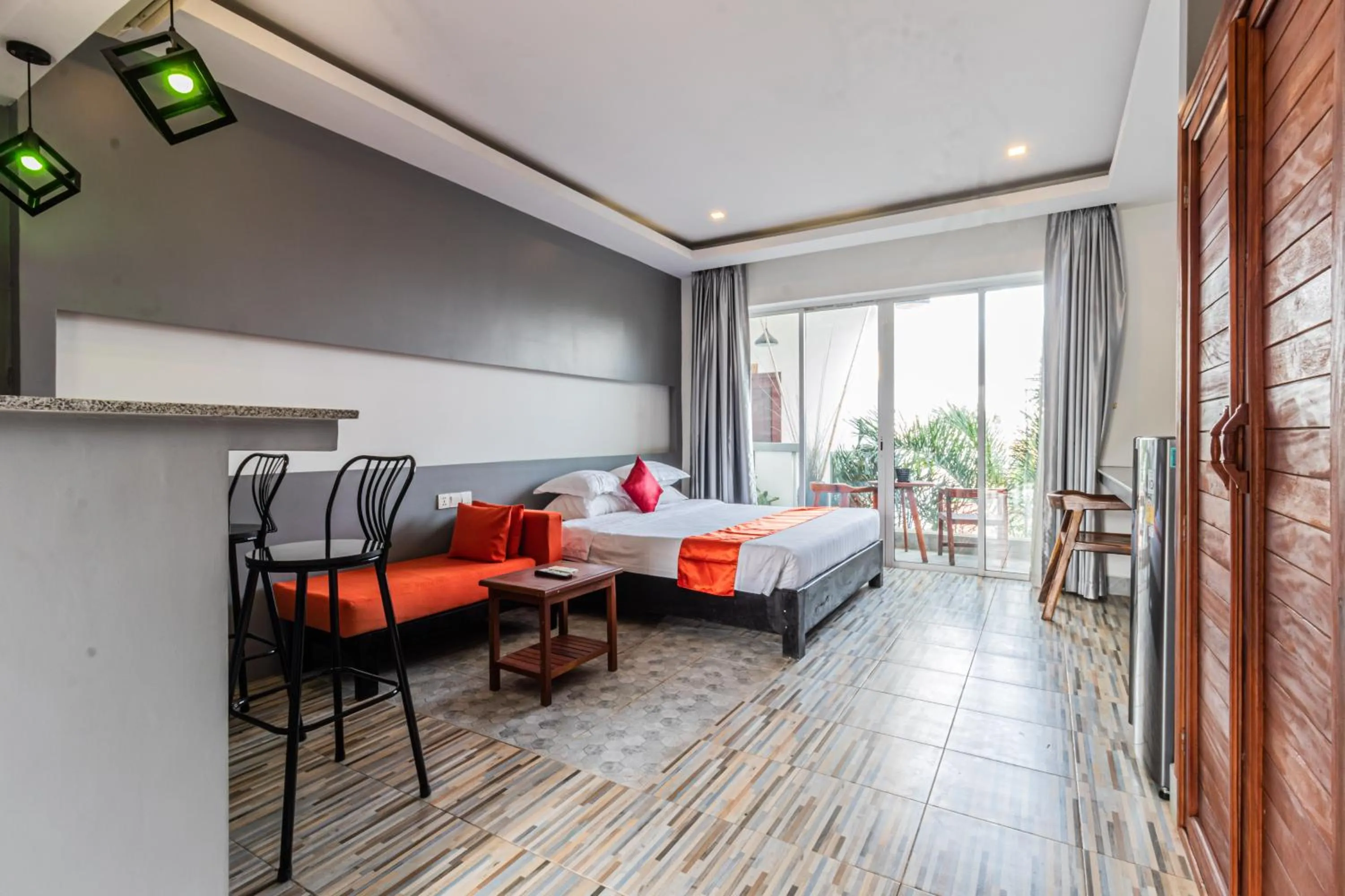 Photo of the whole room, Bed in Angkor Sweet Night Hotel