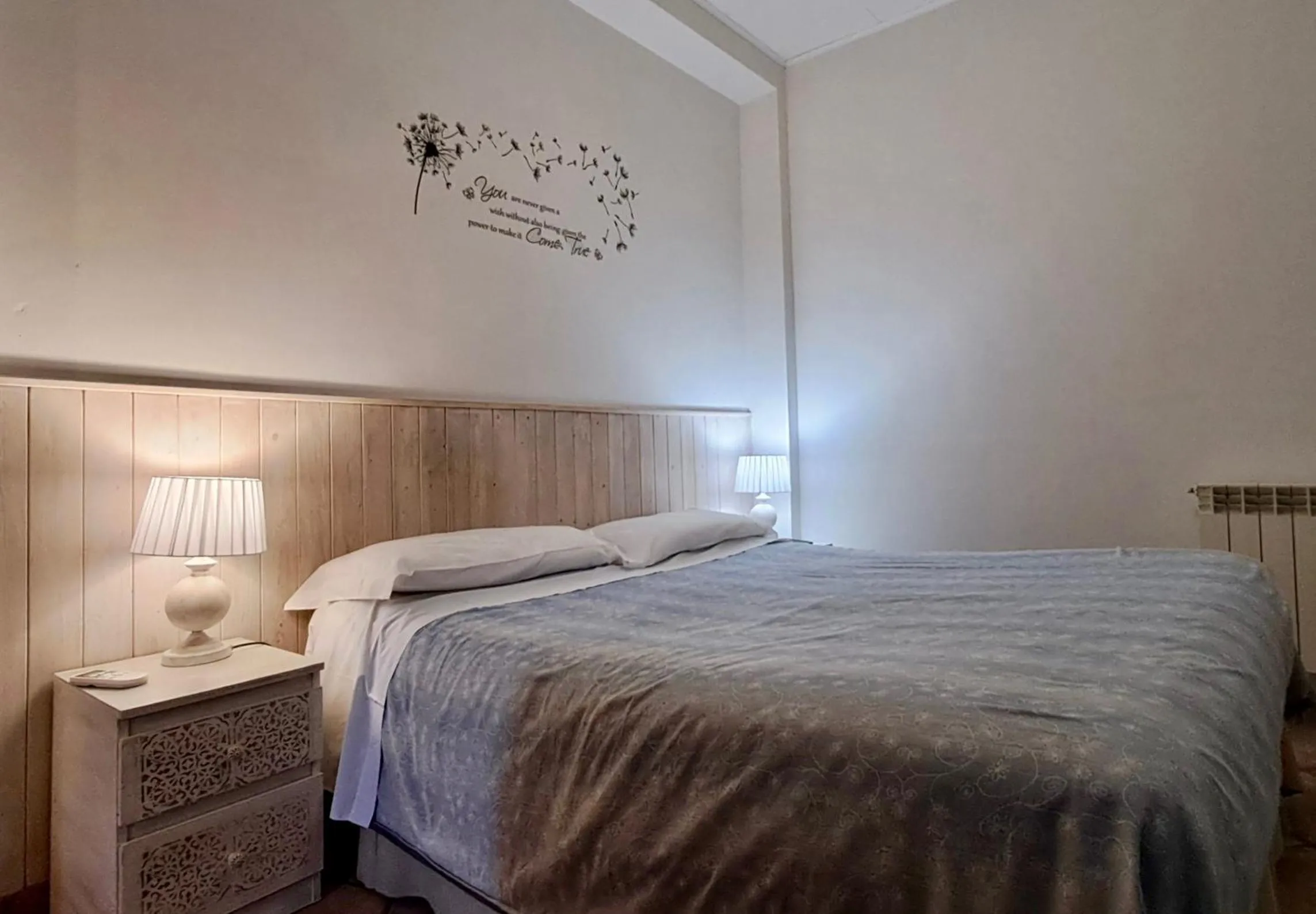 Bed in B&B Millennium