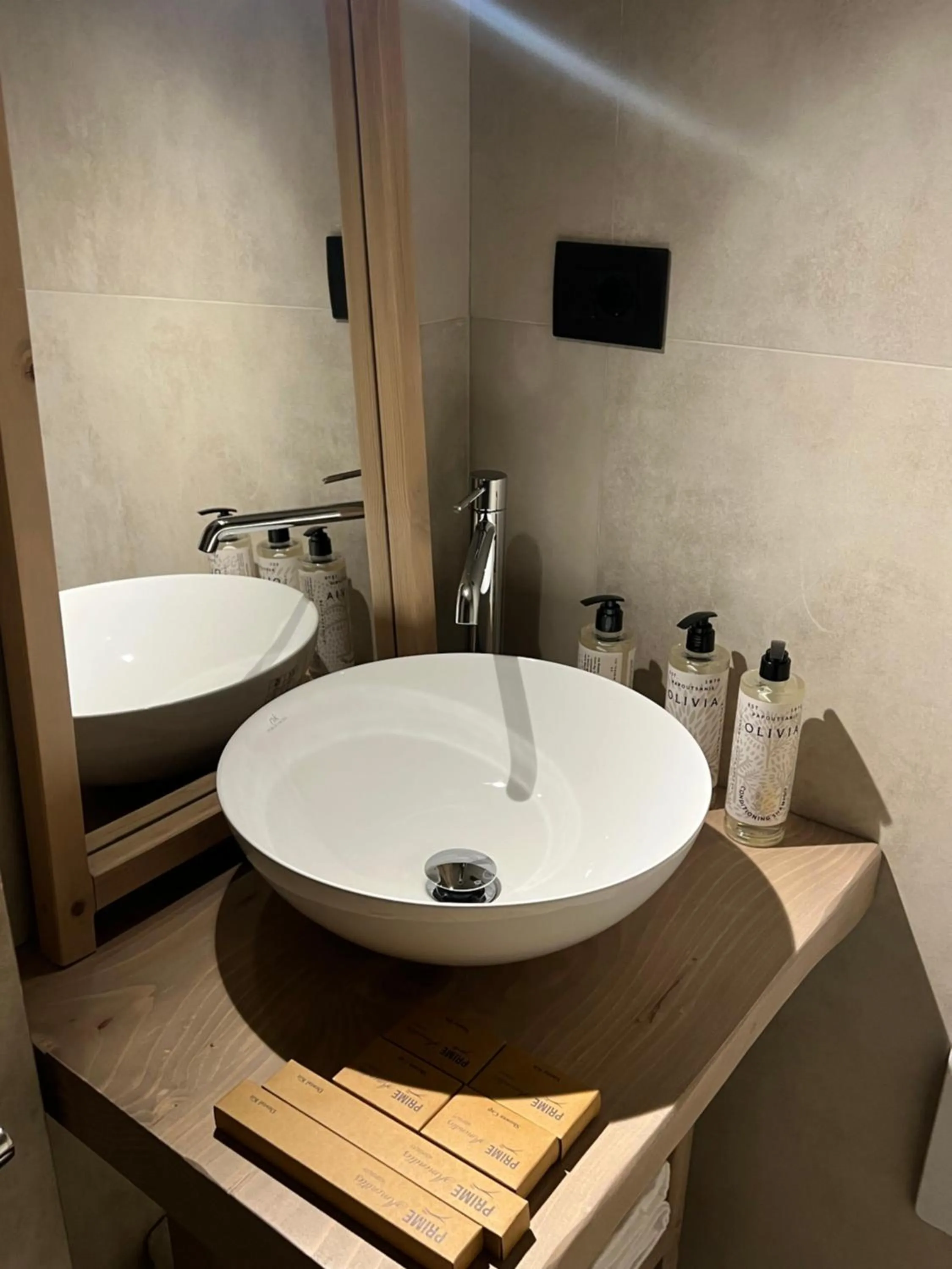 Bathroom in Faces & Places Boutique Hotel