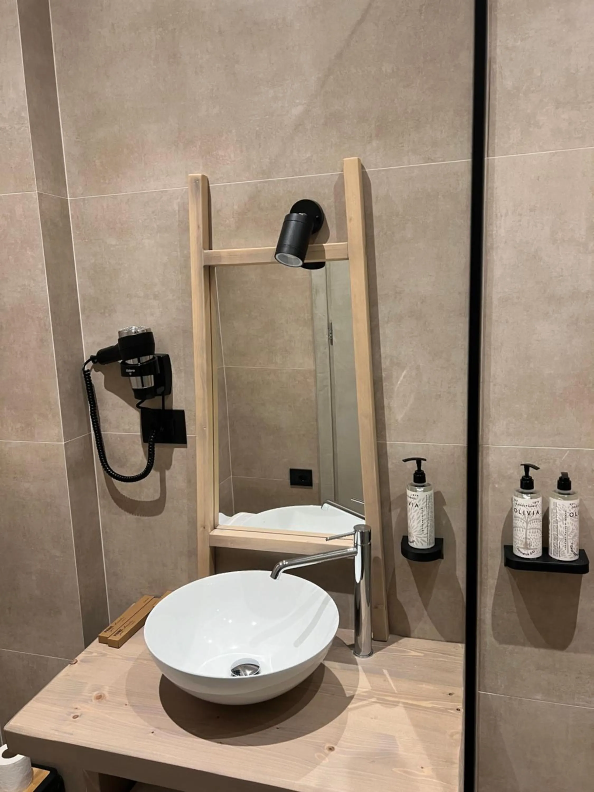 Bathroom in Faces & Places Boutique Hotel