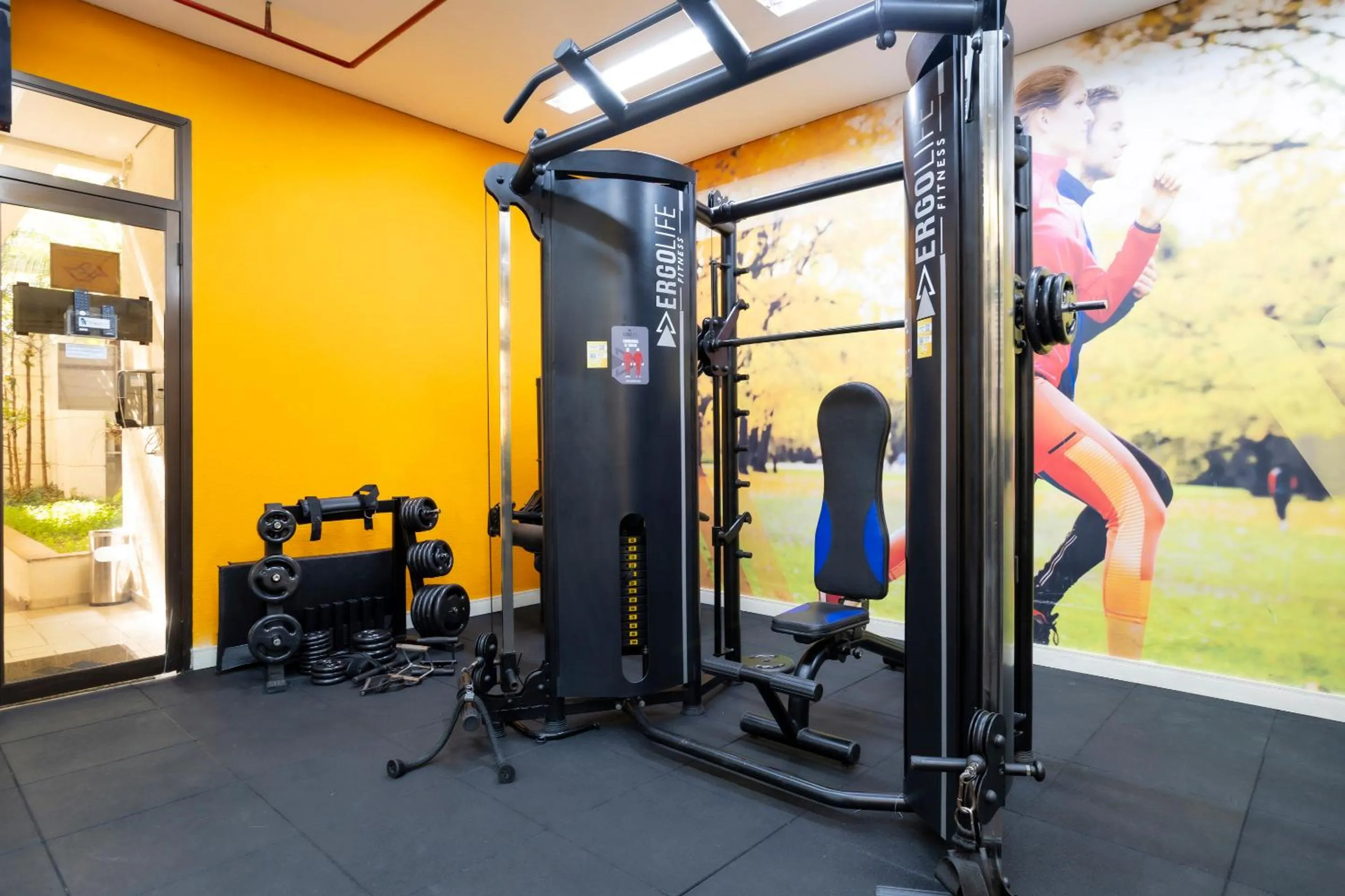Fitness centre/facilities in You Stay at Vila Olimpia - The World