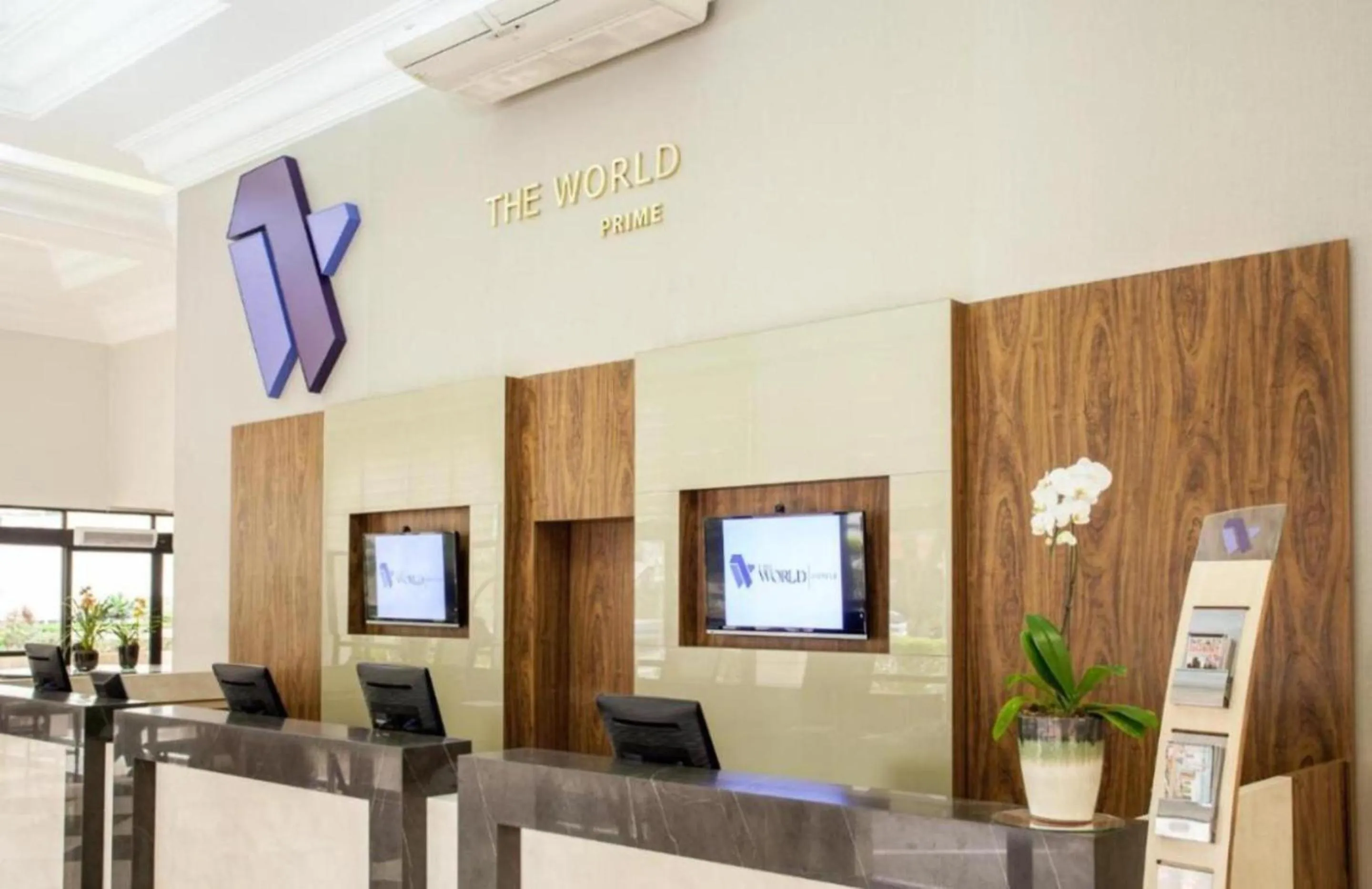 Lobby or reception in You Stay at Vila Olimpia - The World