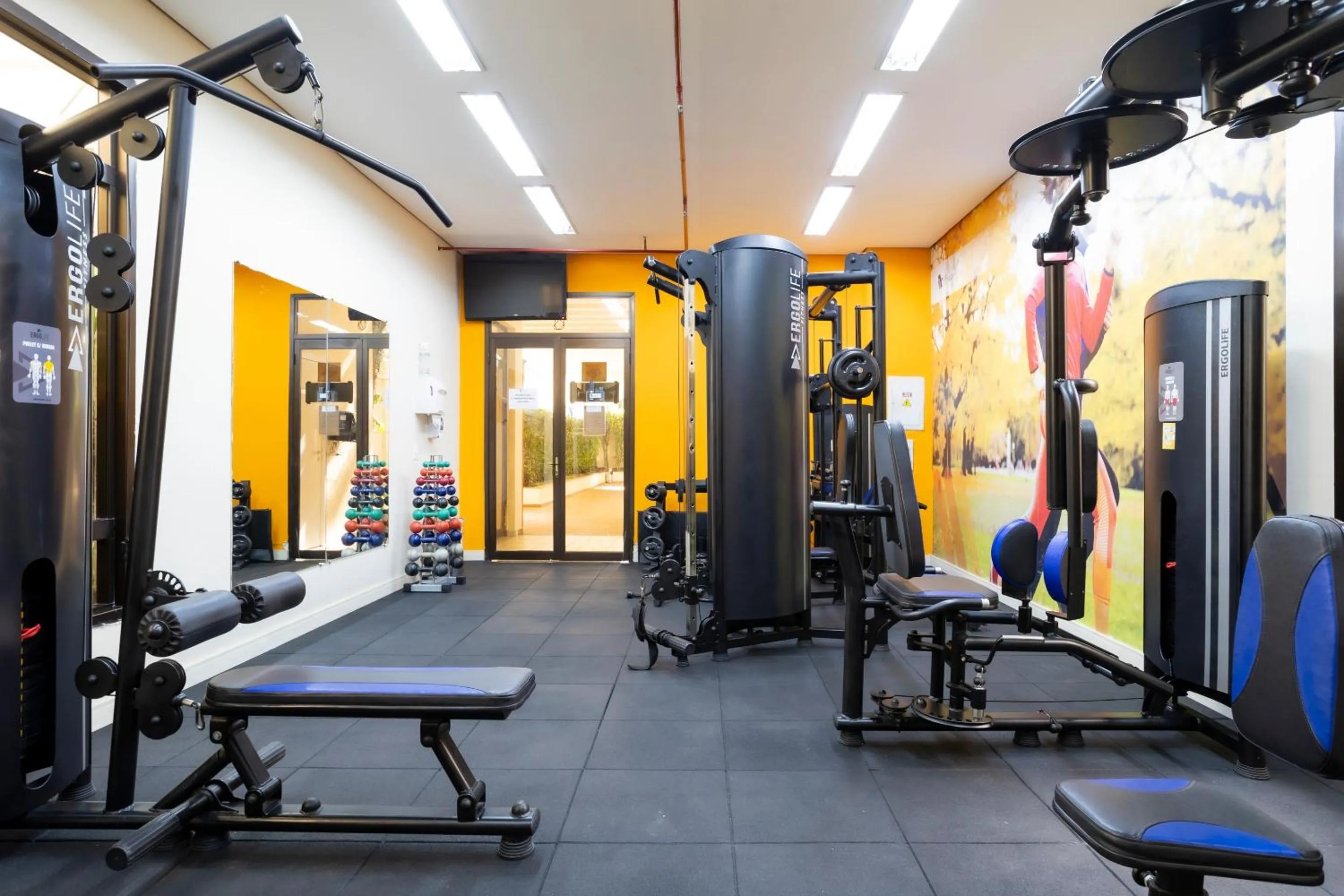 Fitness centre/facilities in You Stay at Vila Olimpia - The World