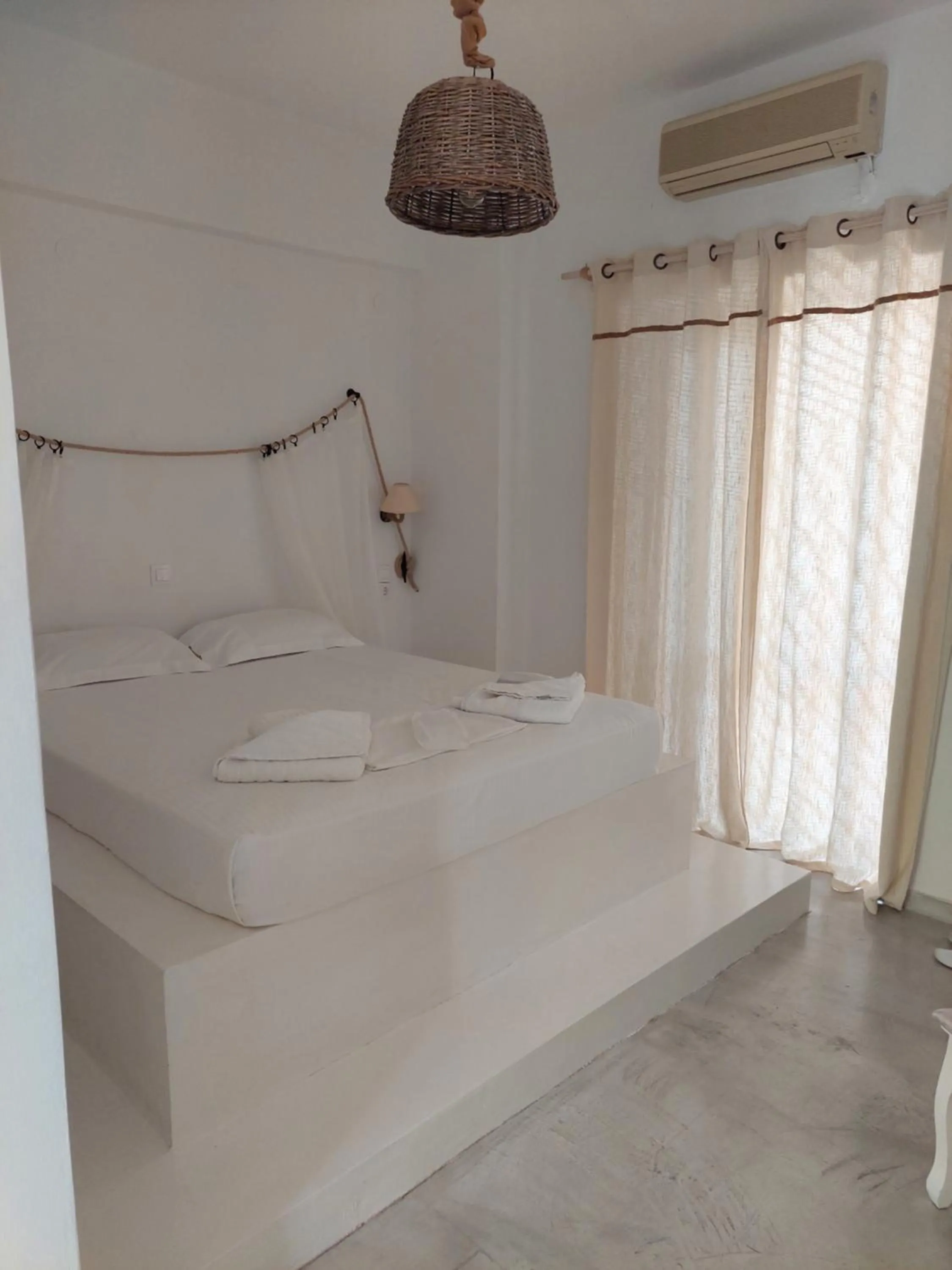 Golden Star Praxitelous