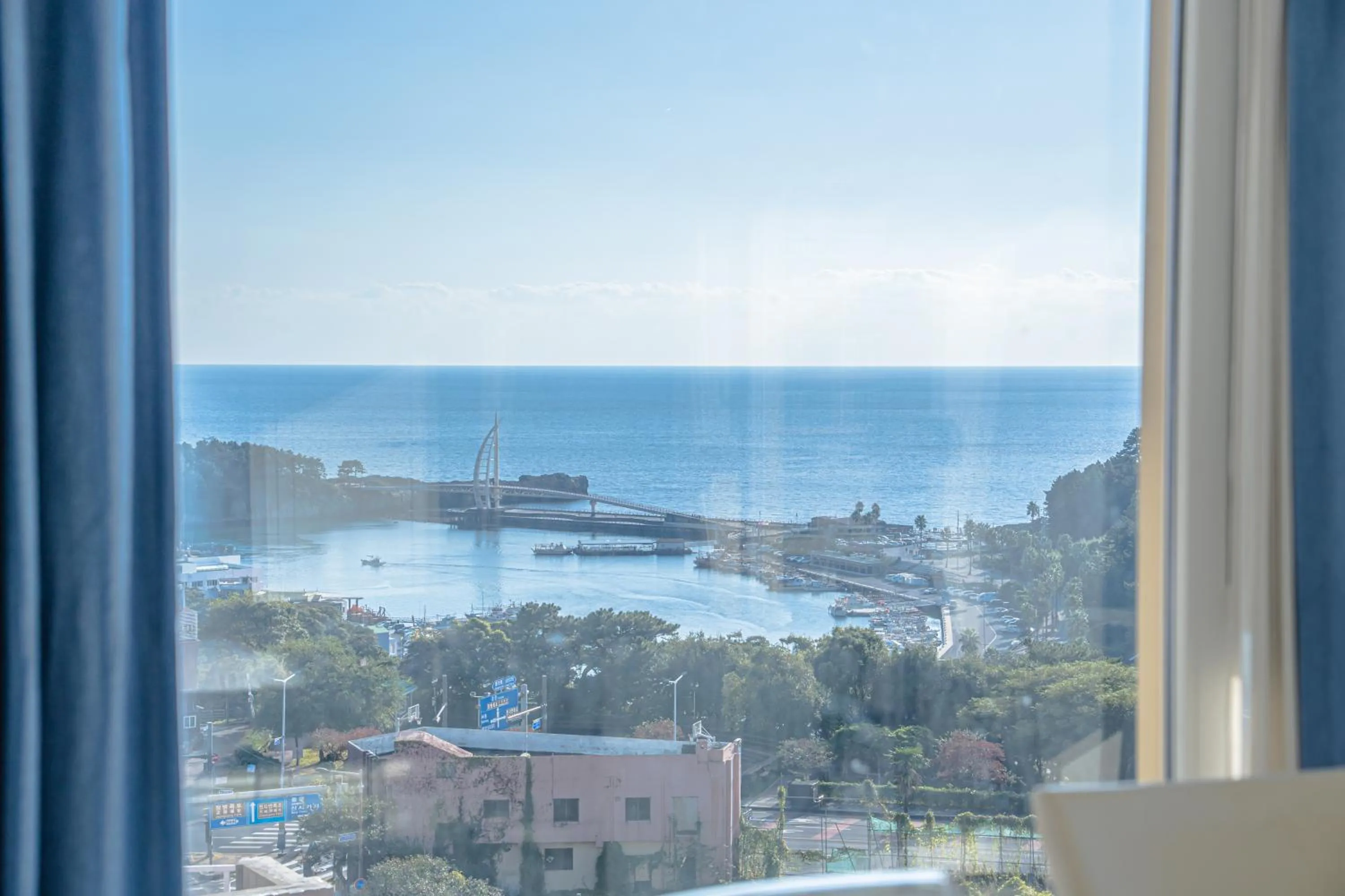 From H Oceanpalace Hotel Jeju