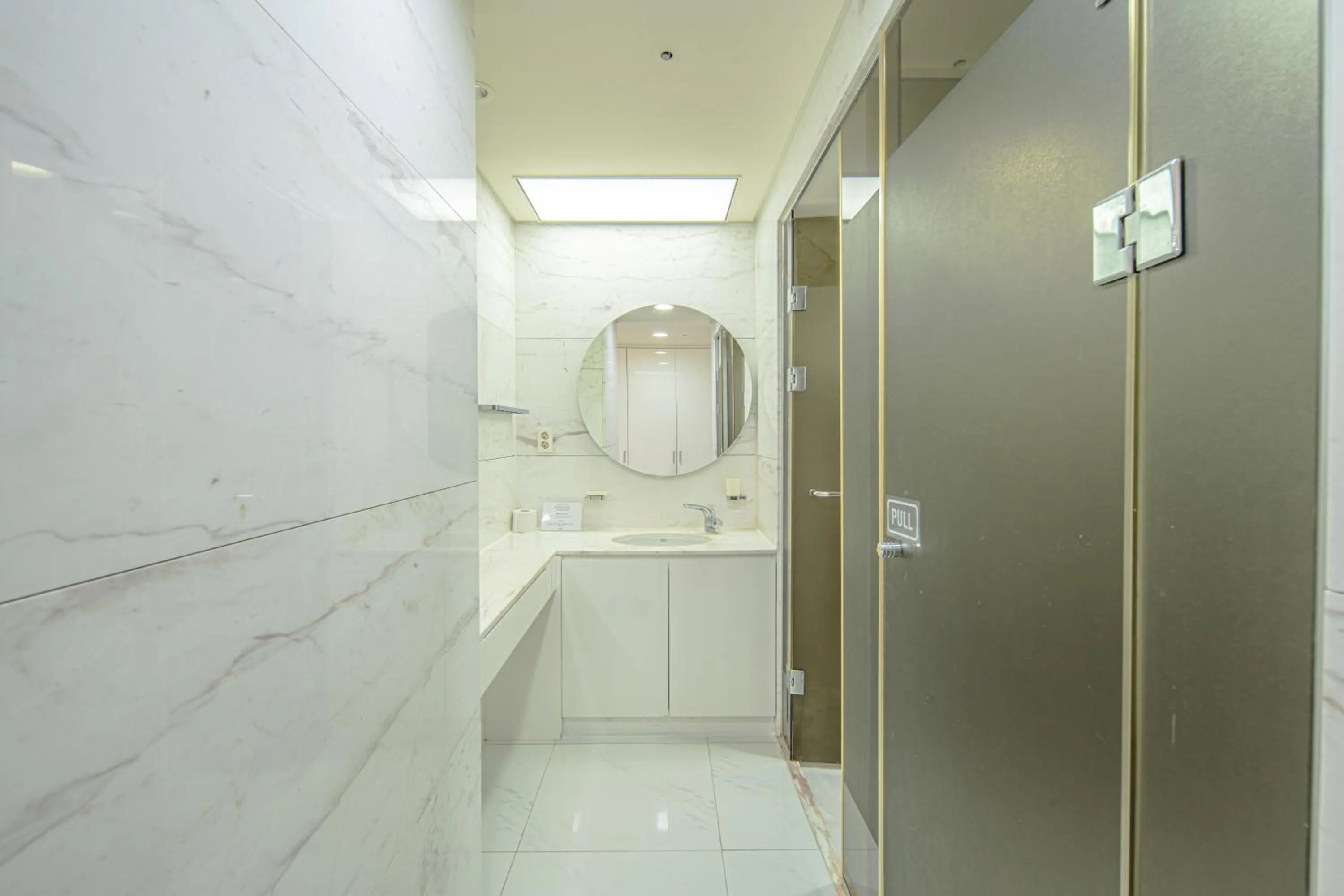 From H Oceanpalace Hotel Jeju