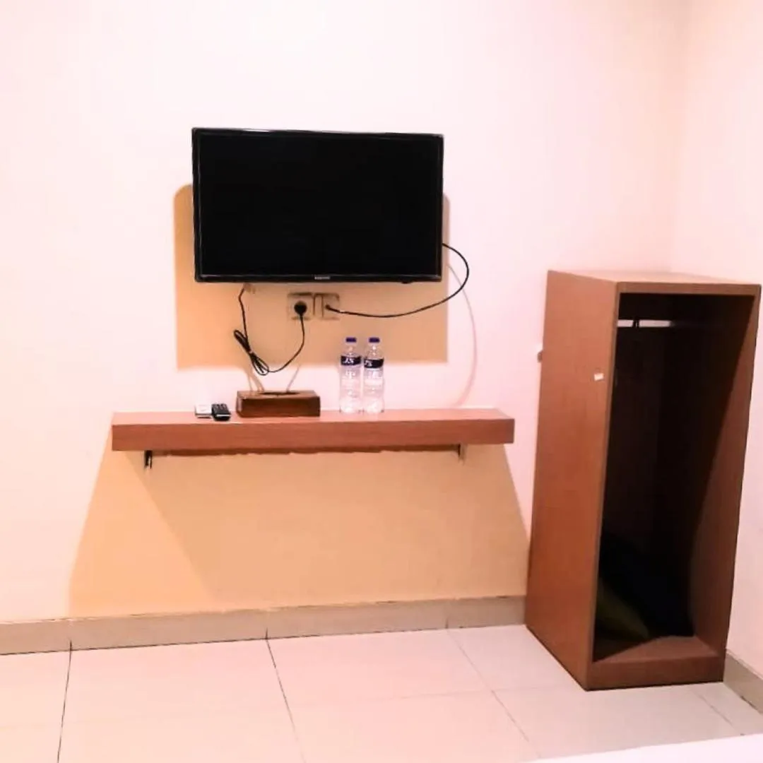 Capital Hotel Makassar