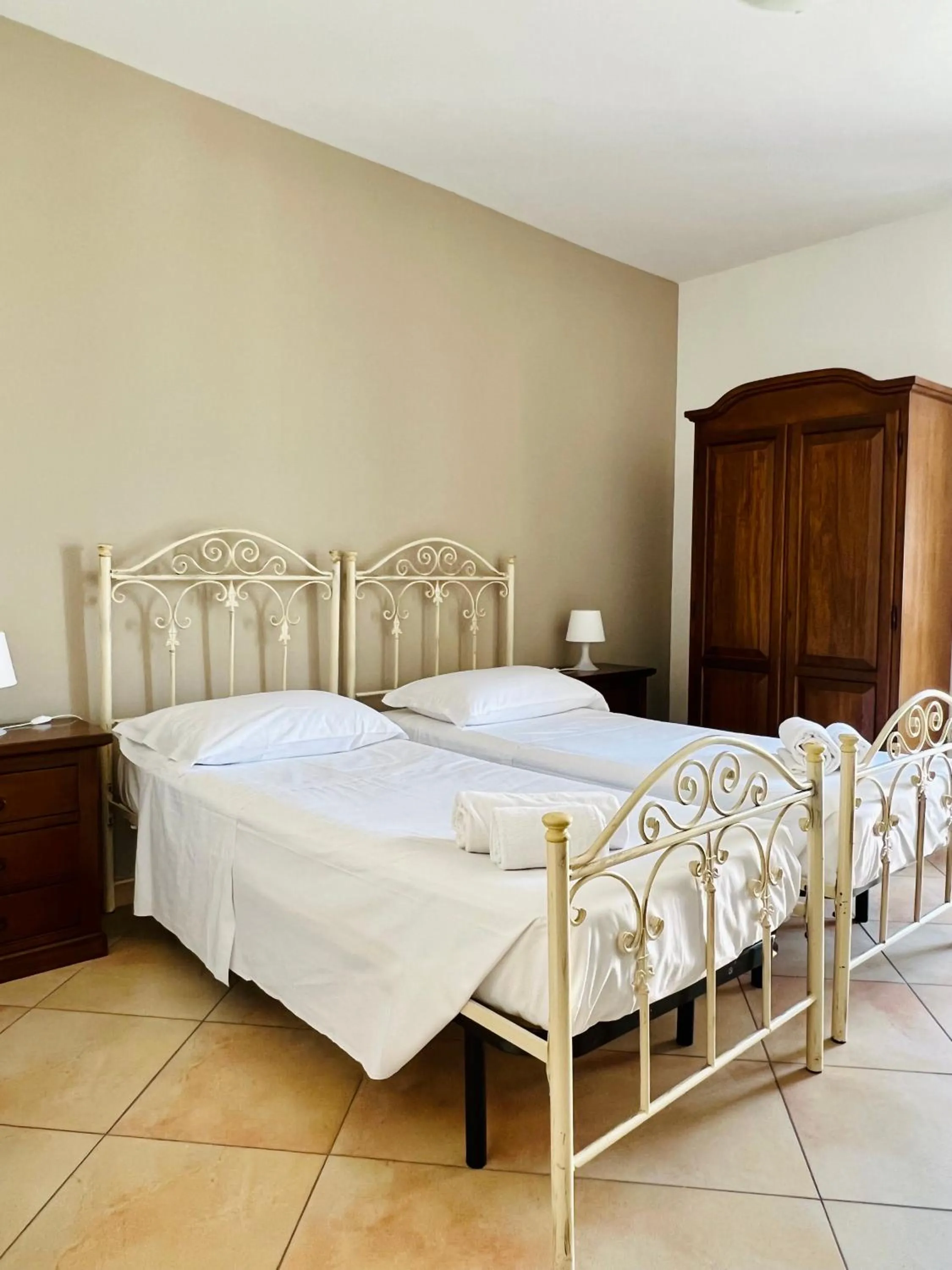 Bed in Città Dei Templi GuestHouse