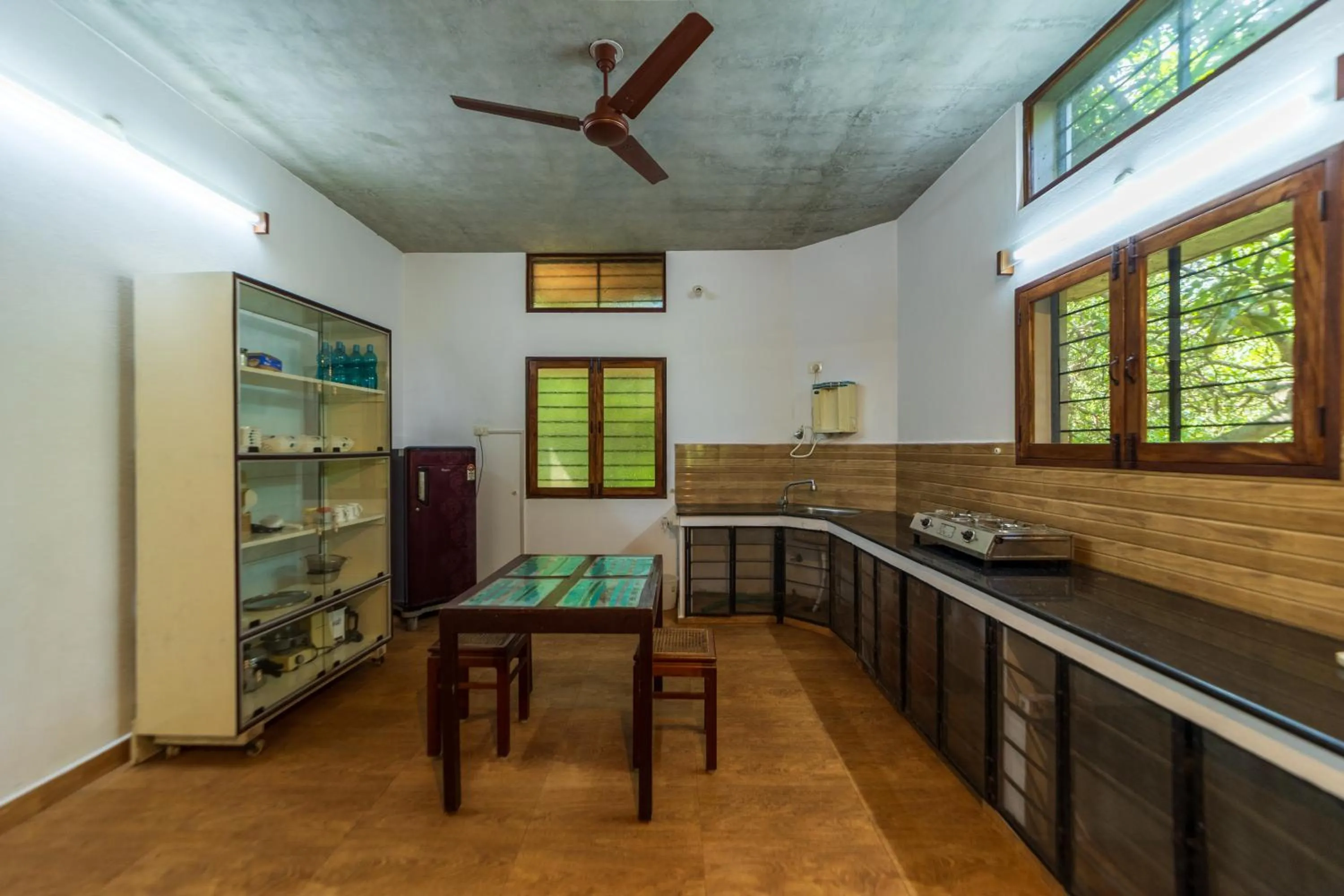 Kitchen or kitchenette in Aurovidya Retreat