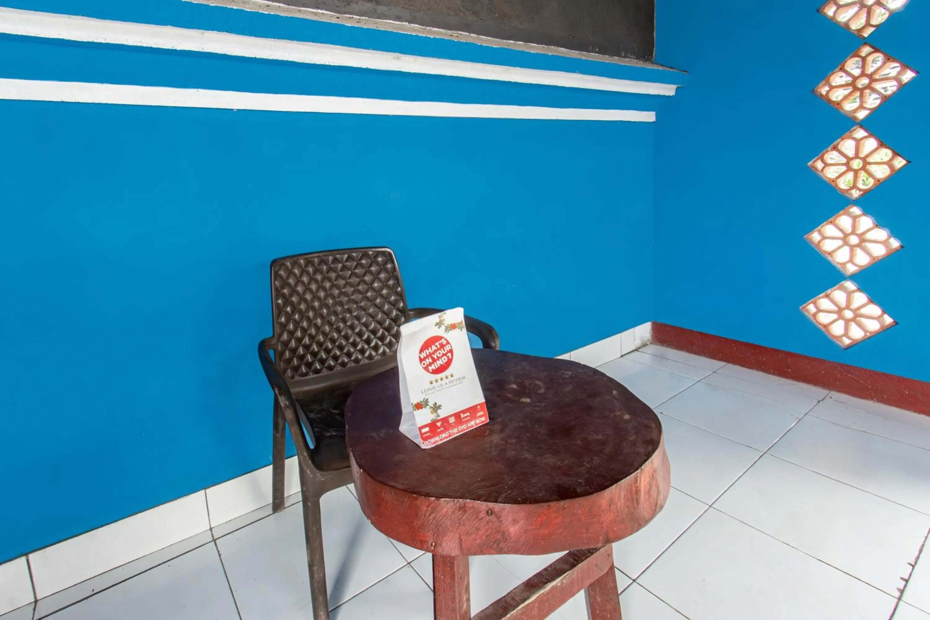 Lobby or reception in Hotel O Penginapan Mekar Sari Near PT. Lombok Menara Energygas