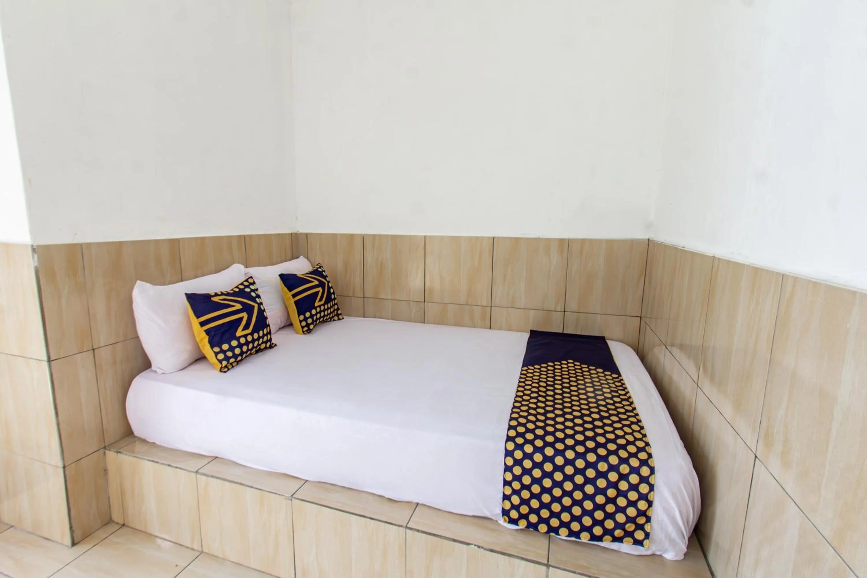 Bedroom, Bed in Hotel O Penginapan Mekar Sari Near PT. Lombok Menara Energygas