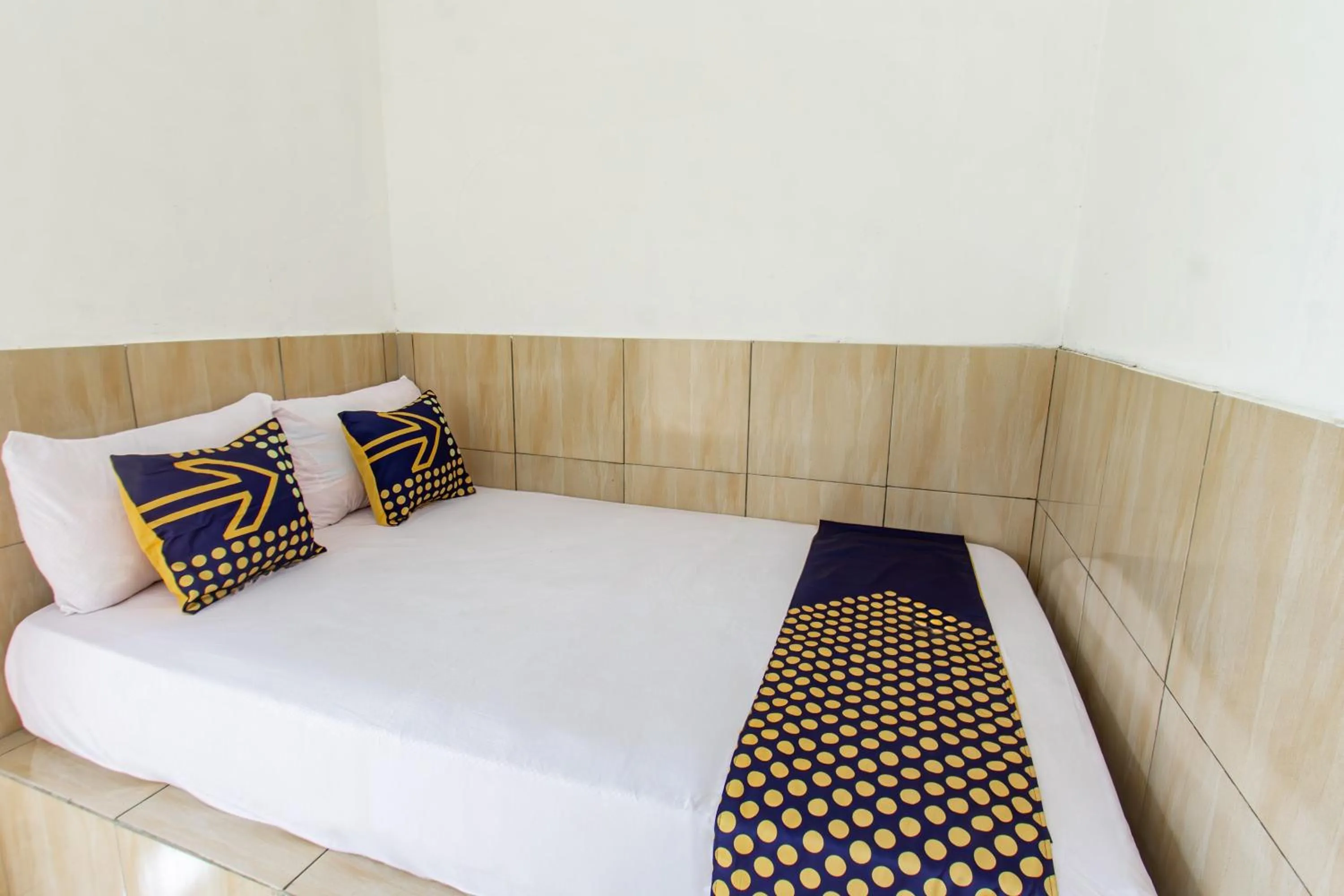 Bedroom, Bed in Hotel O Penginapan Mekar Sari Near PT. Lombok Menara Energygas