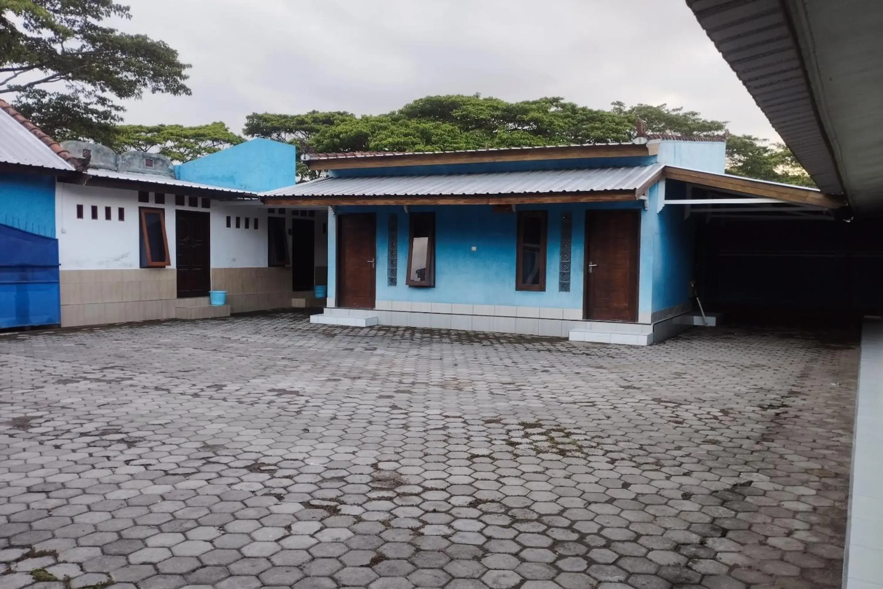 Hotel O Penginapan Mekar Sari Near PT. Lombok Menara Energygas Hotel O Penginapan Mekar Sari Near PT. Lombok Menara Energygas