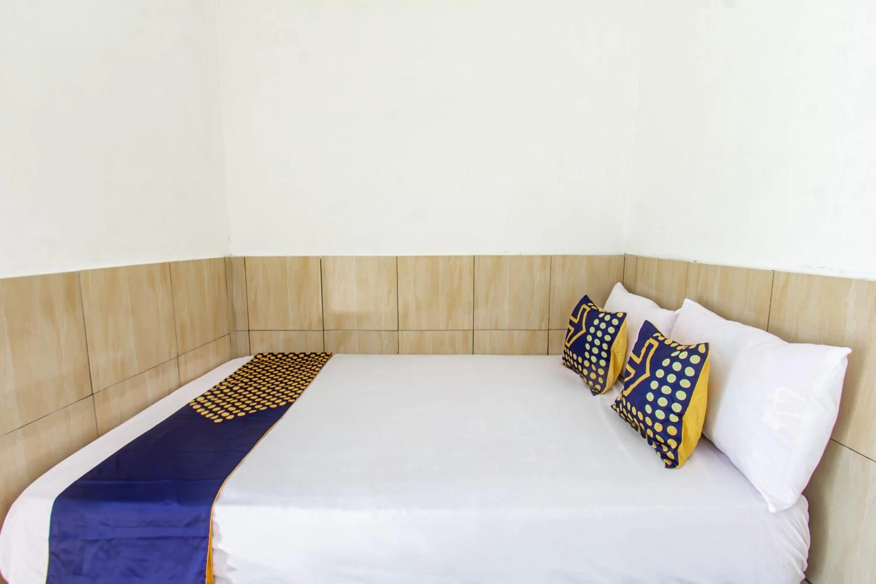 Bedroom, Bed in Hotel O Penginapan Mekar Sari Near PT. Lombok Menara Energygas