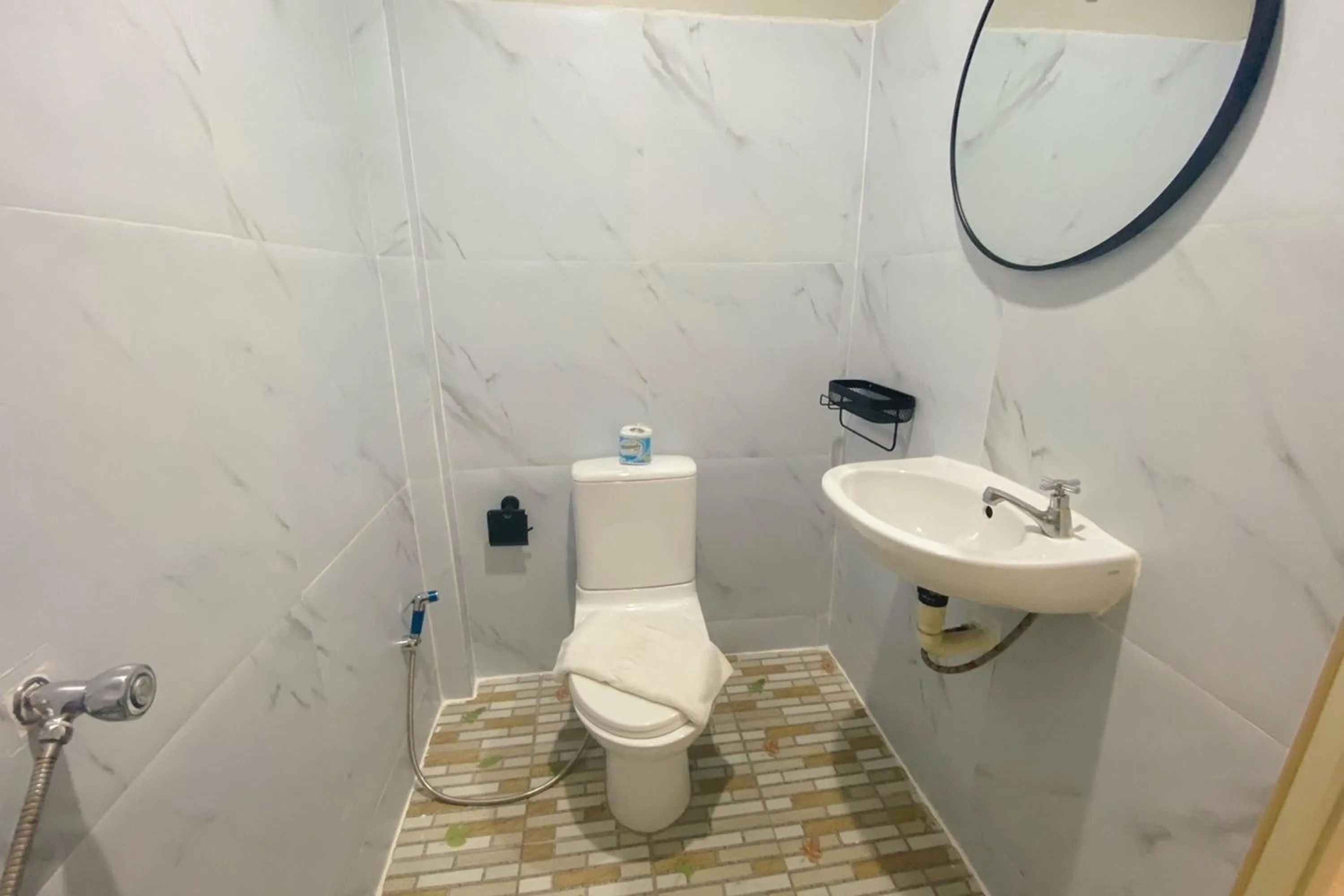 Bathroom in House No.2 Village