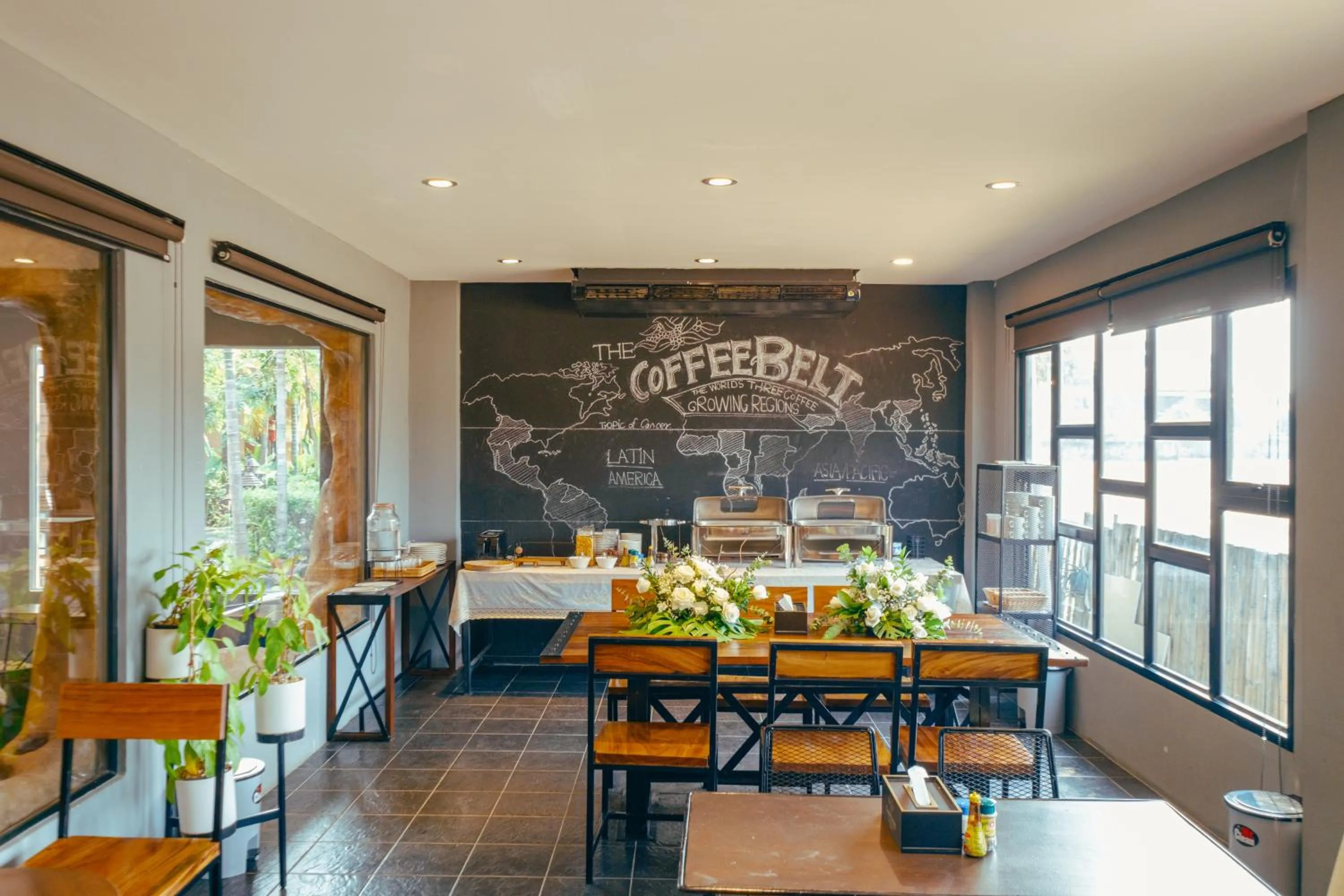 Restaurant/places to eat in R1 Resort Rajapruek Chiangmai