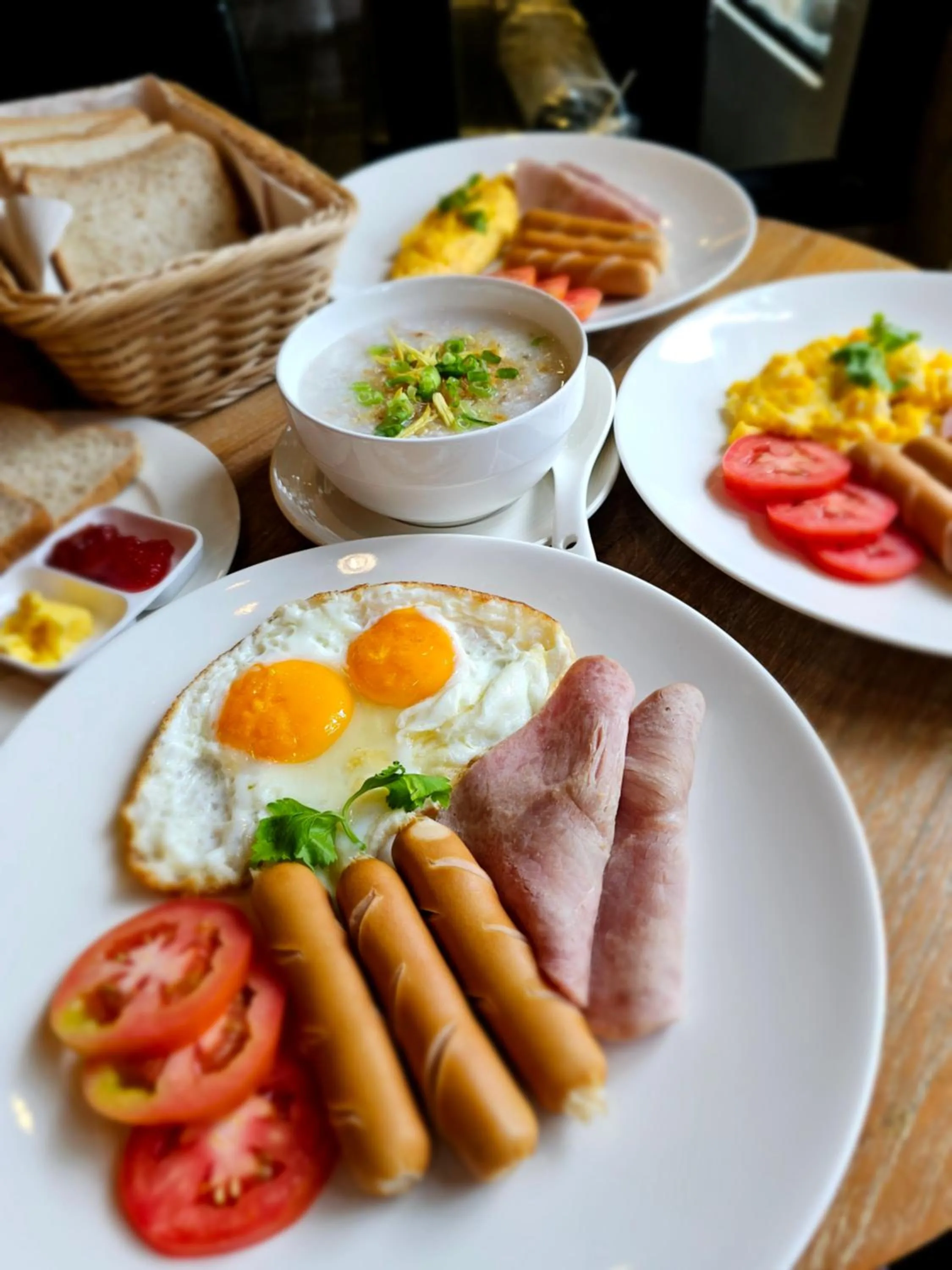 Breakfast in R1 Resort Rajapruek Chiangmai