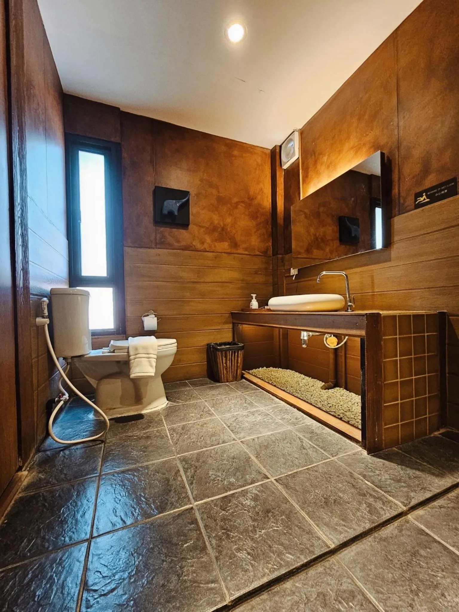 Toilet in R1 Resort Rajapruek Chiangmai