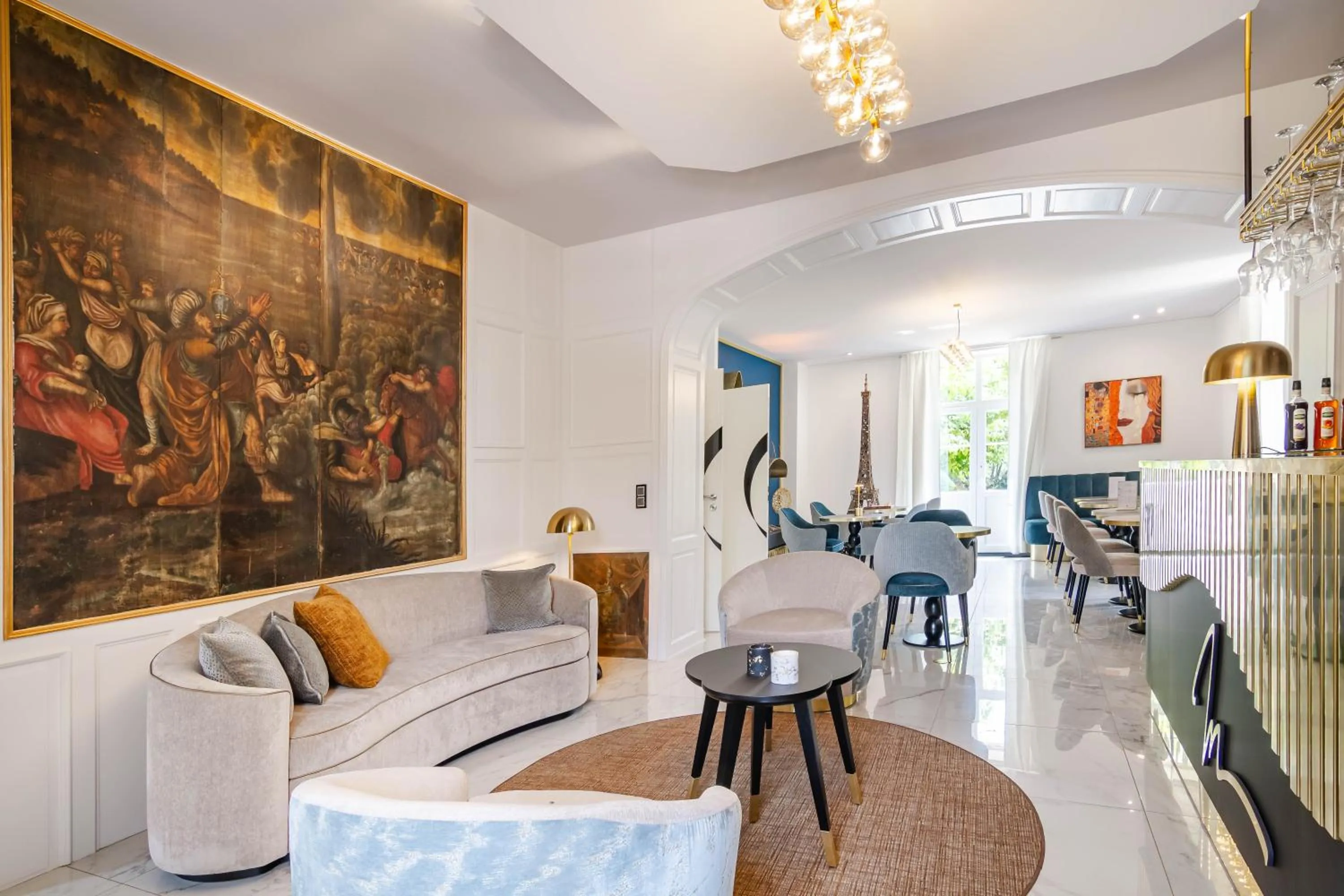 Decorative detail in Château de Maraval