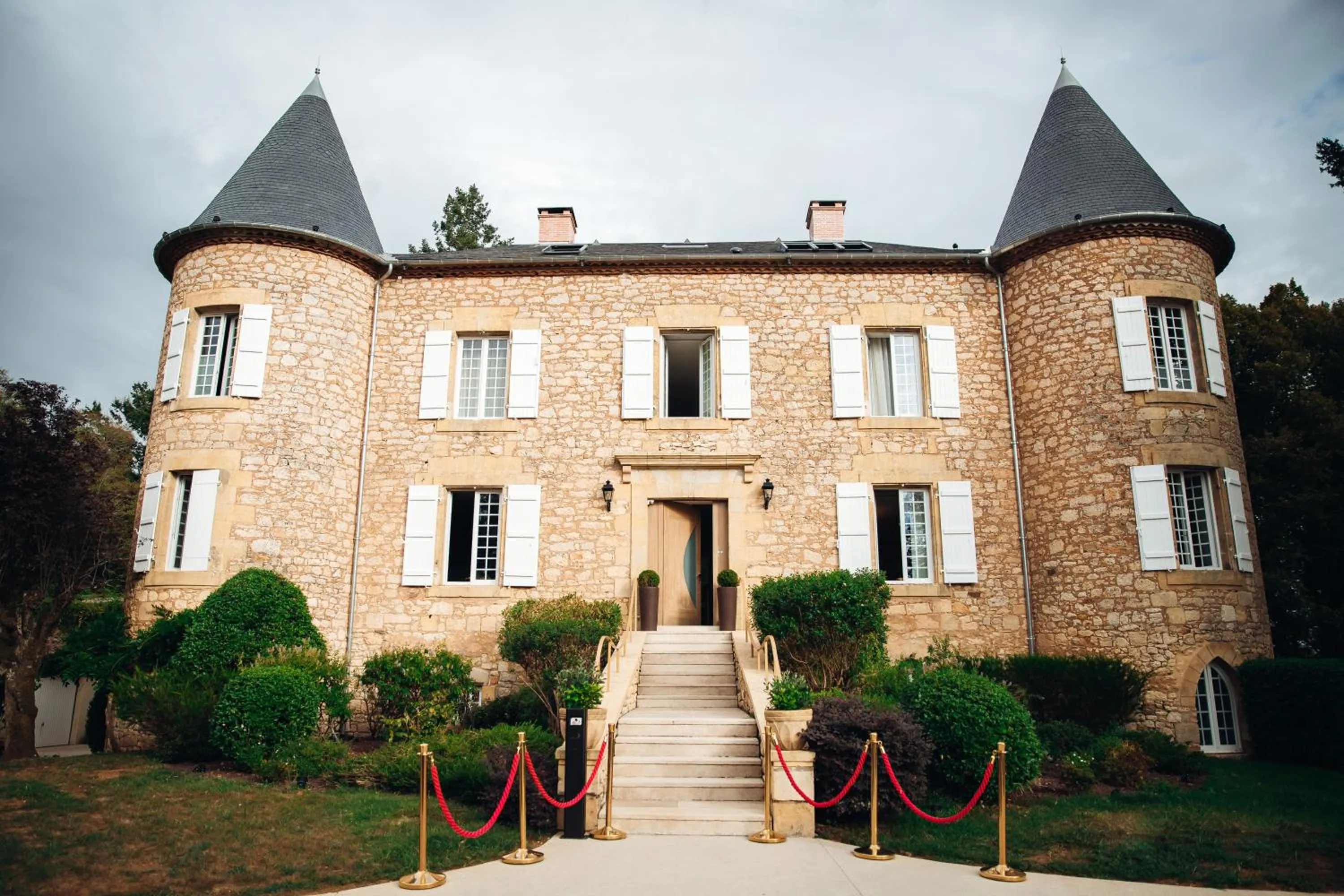 Facade/entrance in Château de Maraval