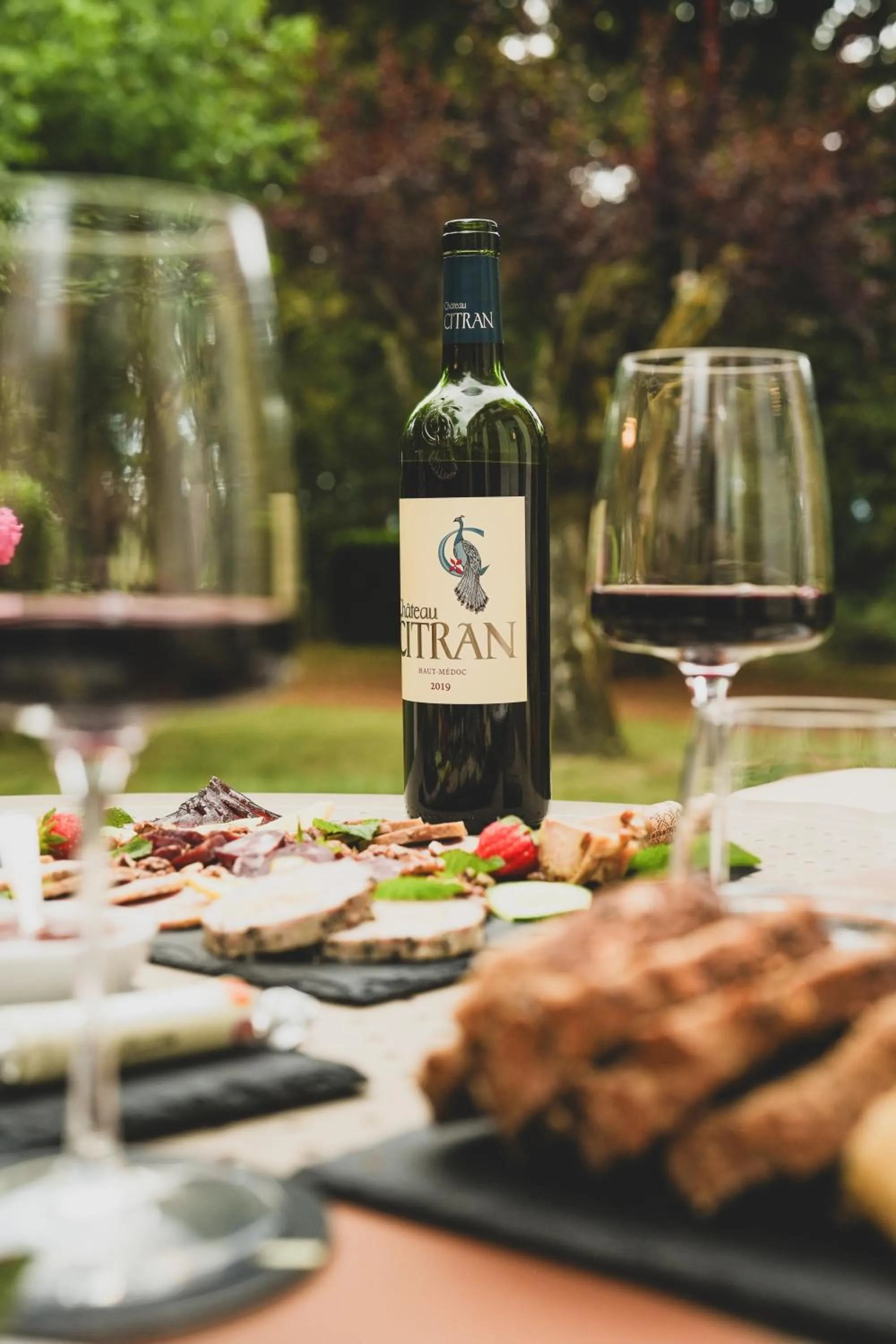 Restaurant/places to eat in Château de Maraval