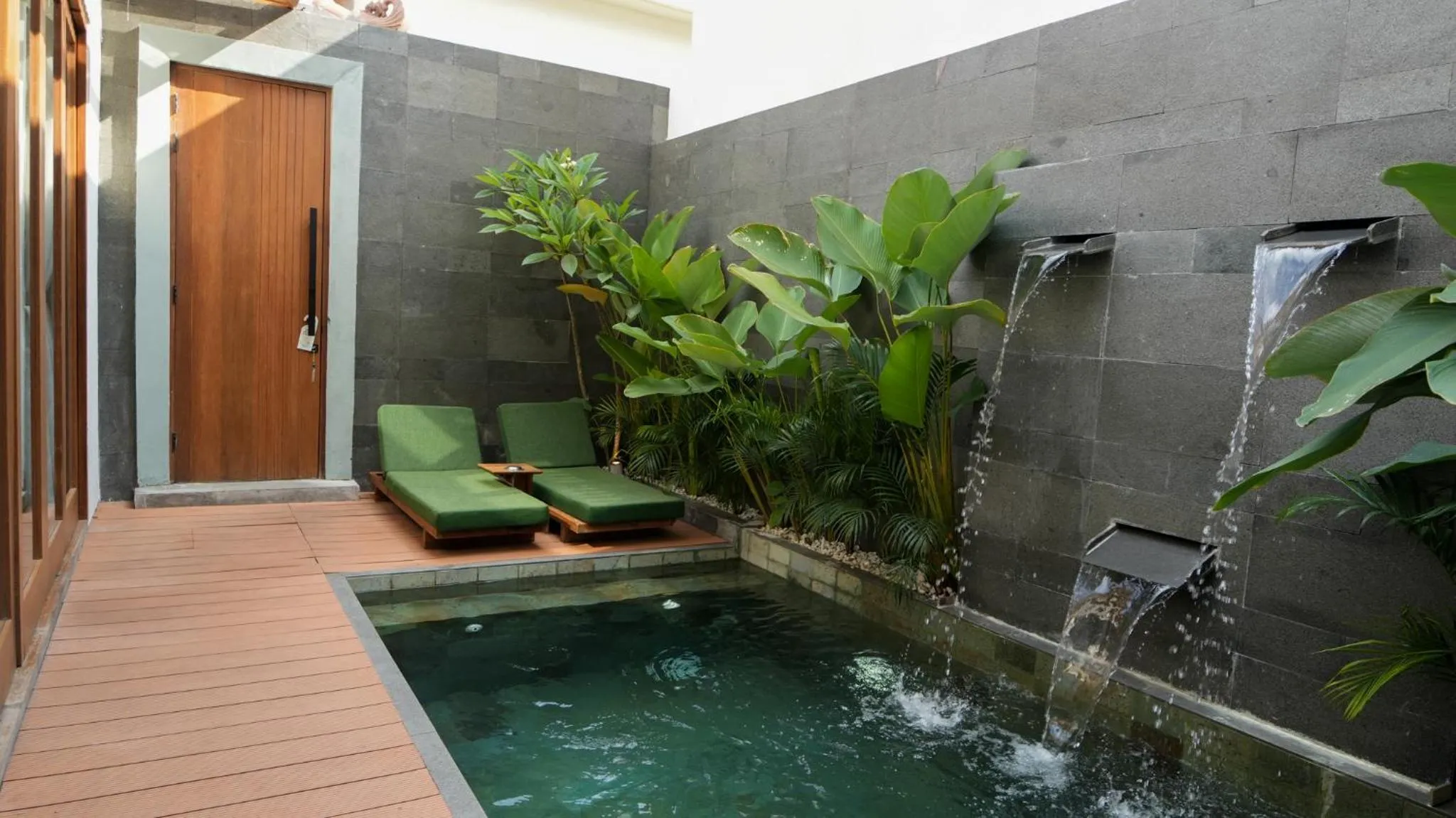 Garden view in Villa Di Bali