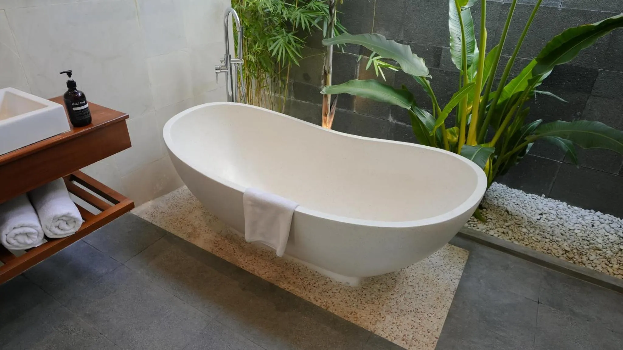 Bathroom in Villa Di Bali