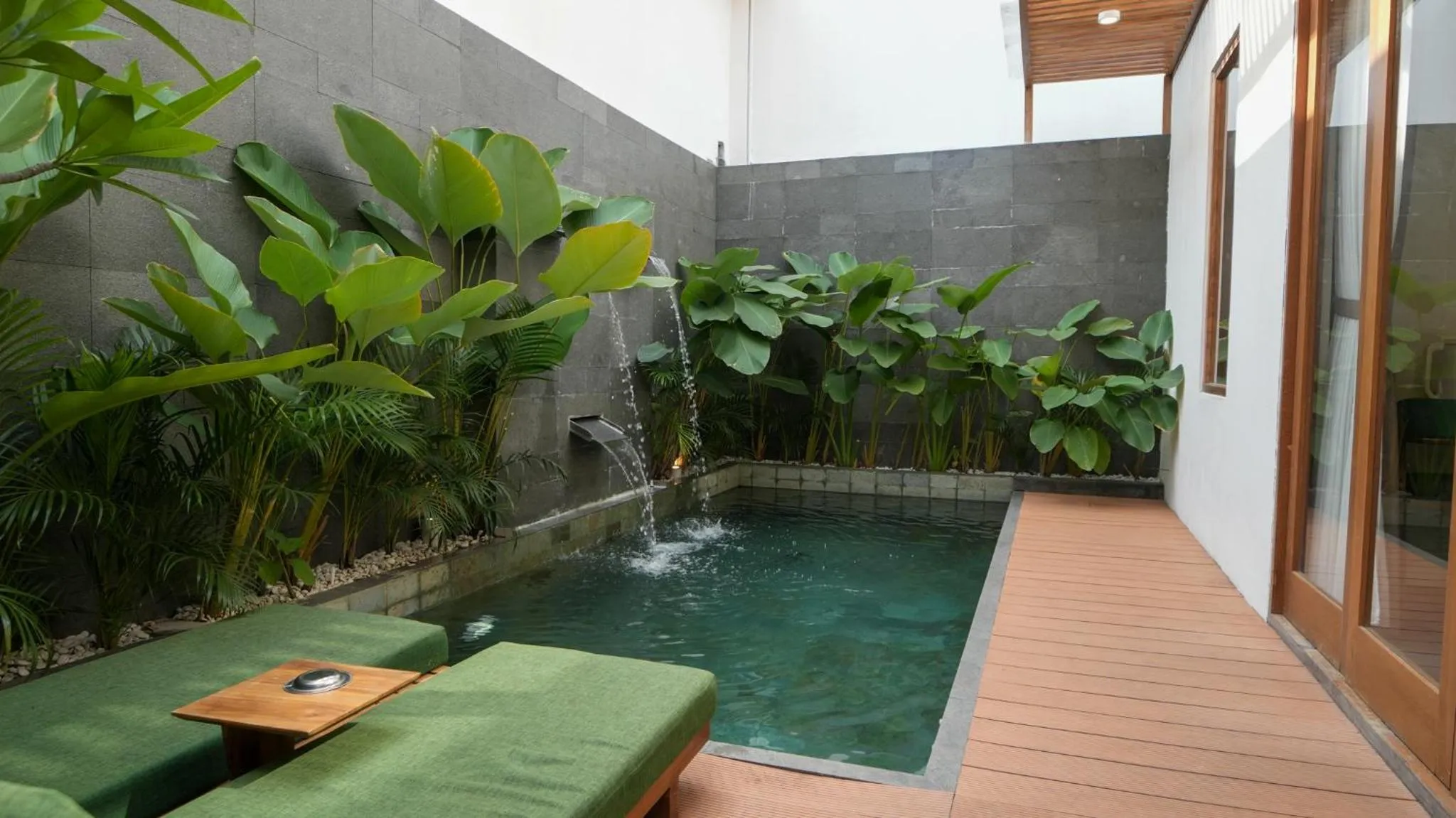 Garden view in Villa Di Bali