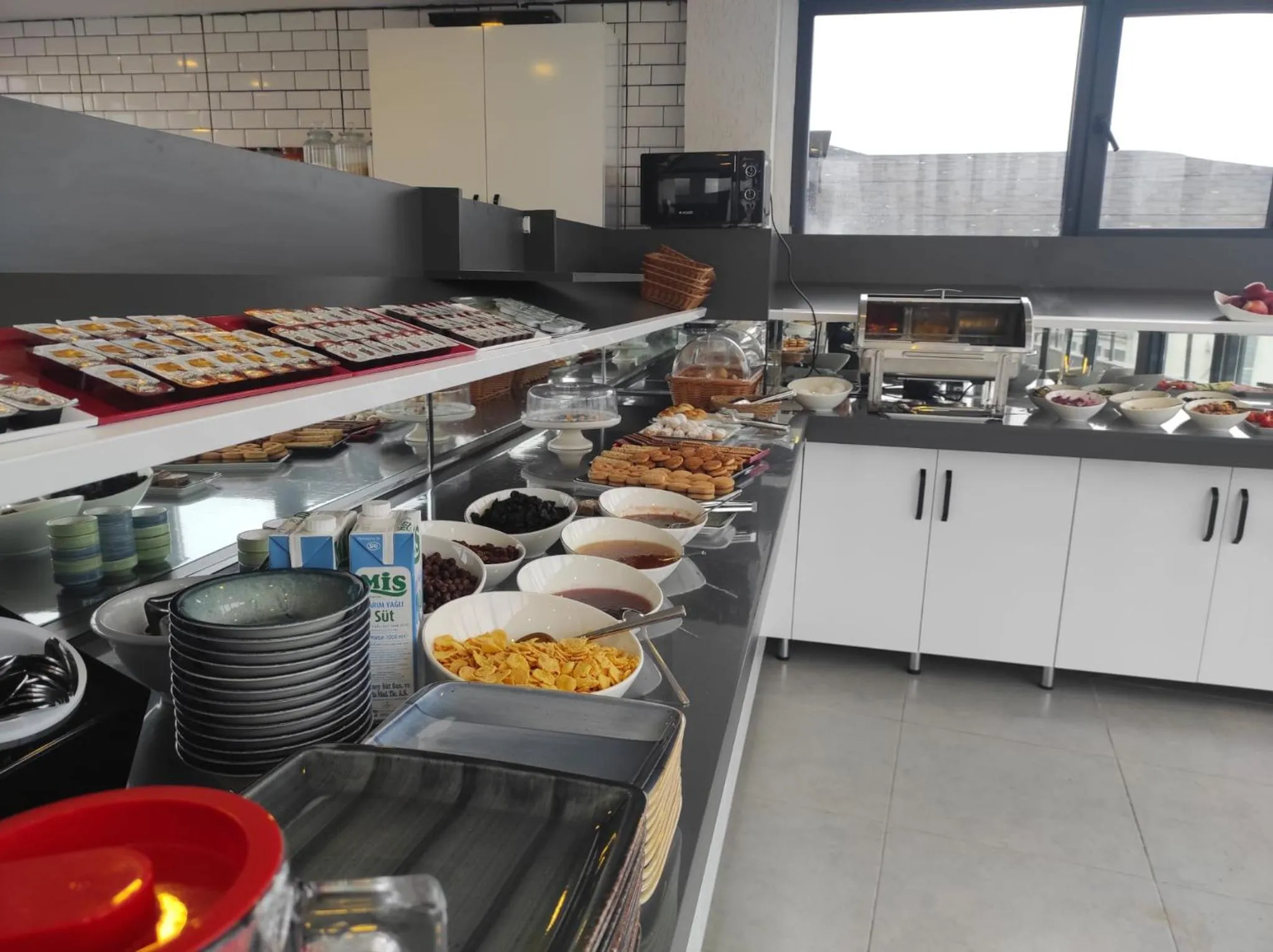 Breakfast in Hotel Esve Istanbul