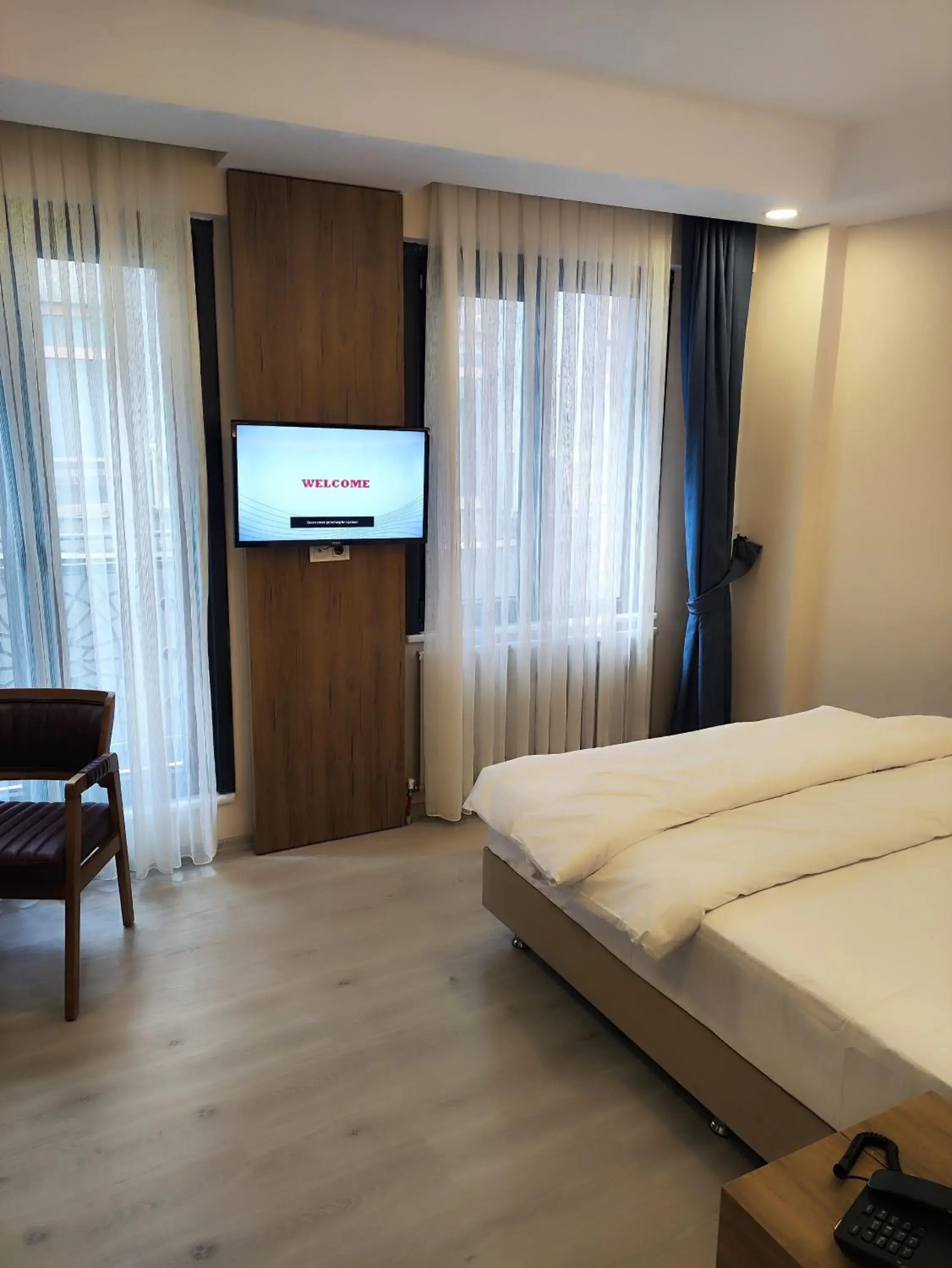 Deluxe Double or Twin Room in Hotel Esve Istanbul Deluxe Double or Twin Room in Hotel Esve Istanbul