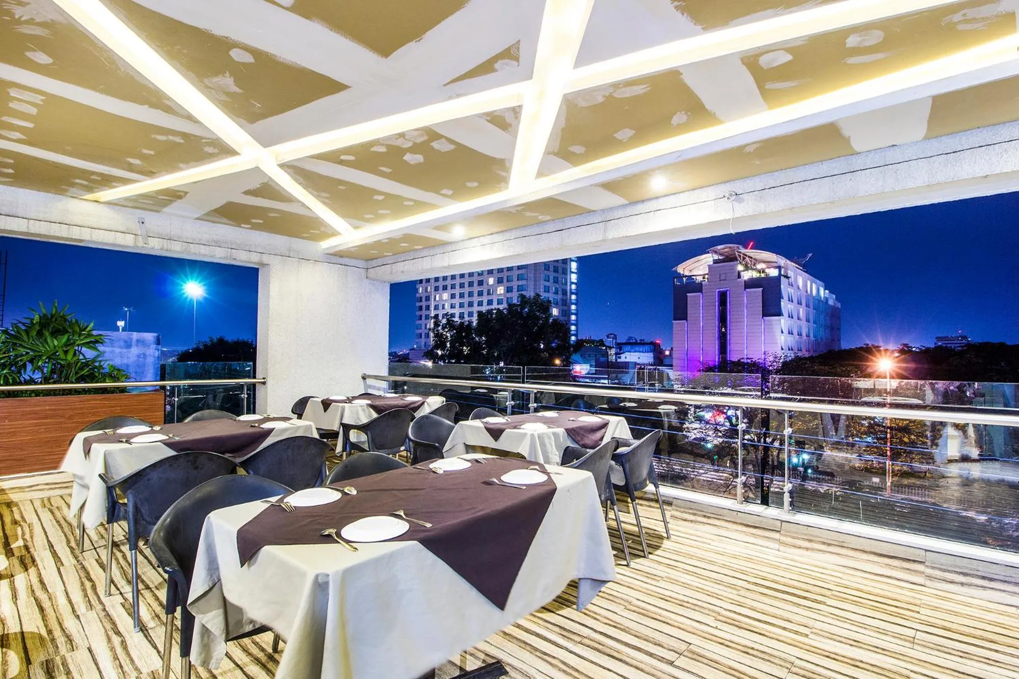 Restaurant/places to eat in FabHotel Prime Avenue