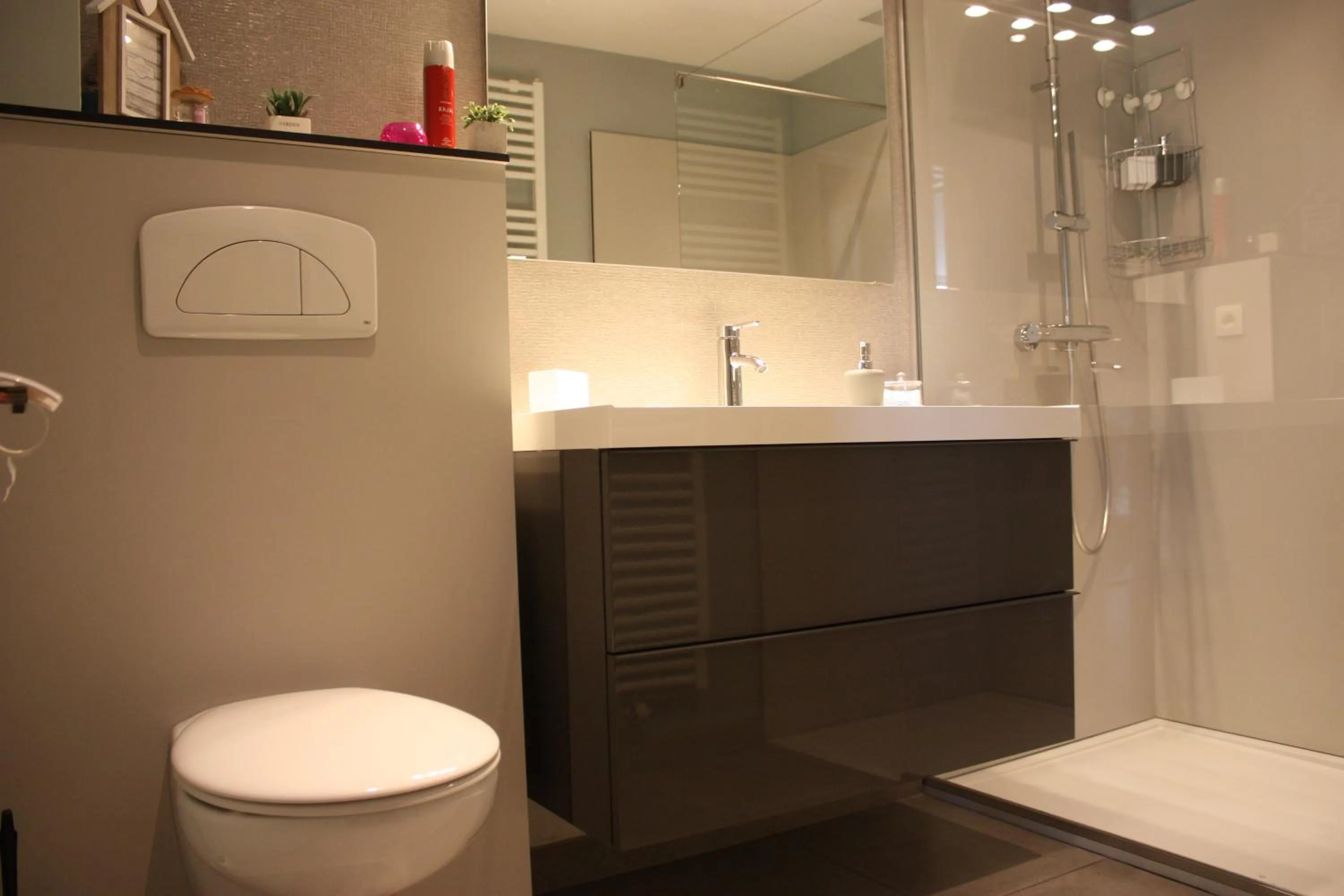 Bathroom in B&B Au coin des sources