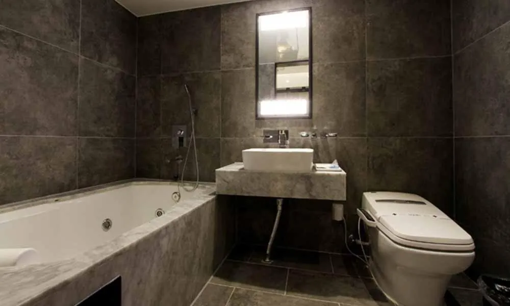 Bathroom in Jeonju Mari Hotel