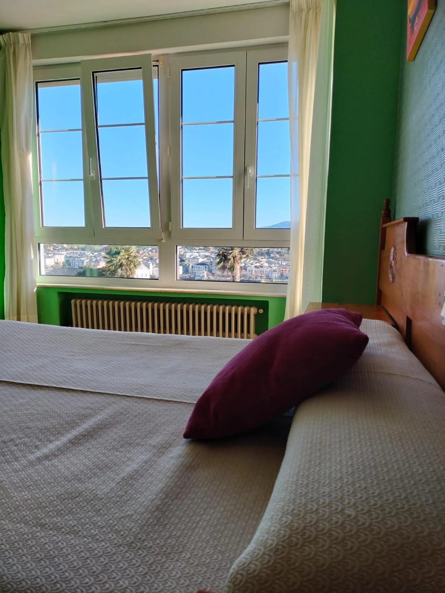 Bed in Hotel Capellan