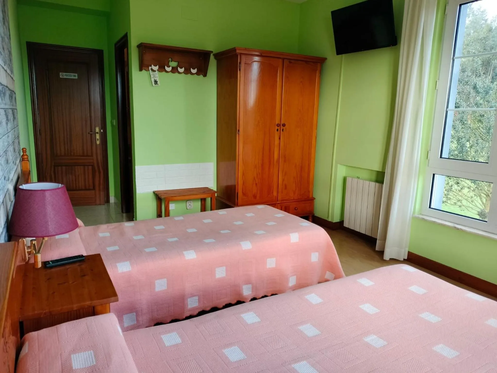 Bed in Hotel Capellan