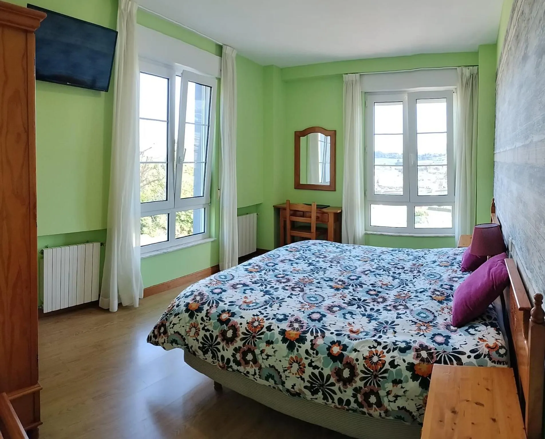 Bed in Hotel Capellan