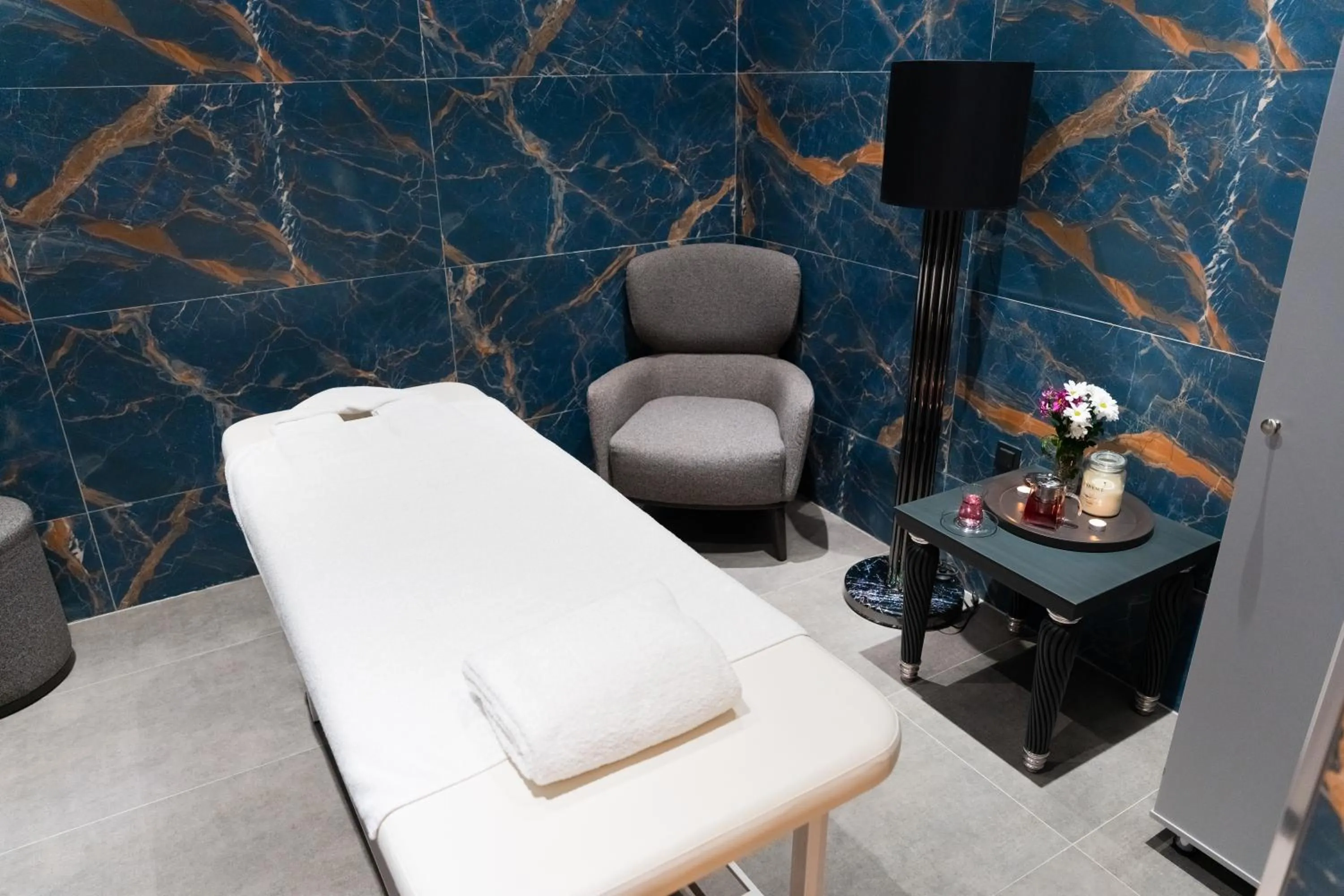 Massage in Park Dedeman Almaty